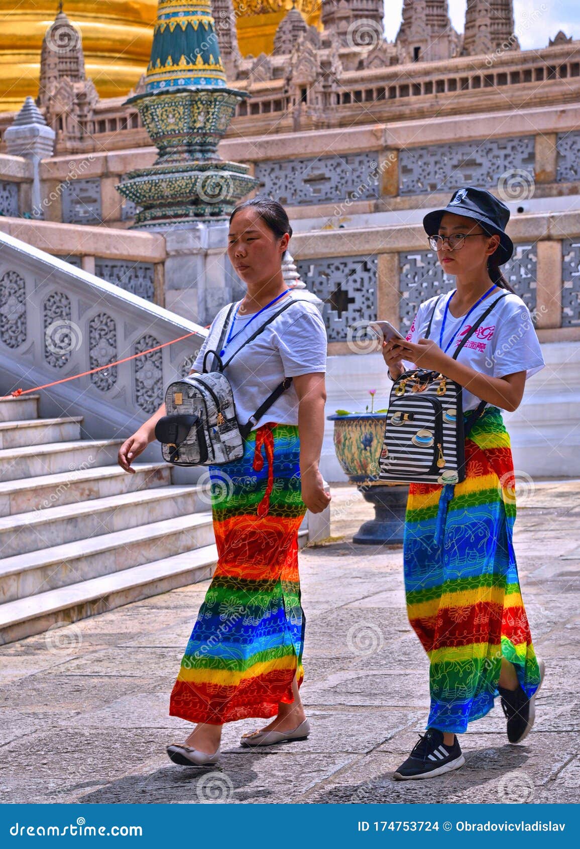 bangkok tourist attire