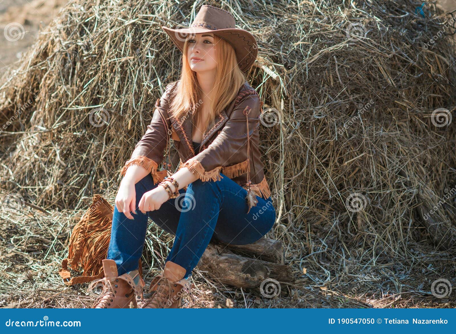 Young Woman in American Cowgirl Style, Lifestyle Portrait Stock Photo ...