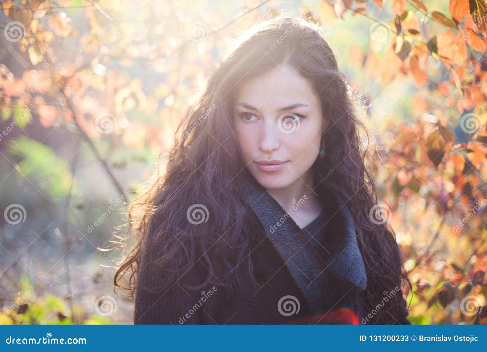 Young Woman Autumn Portrait in Warm Clothes Outdoor Natural Light Stock ...