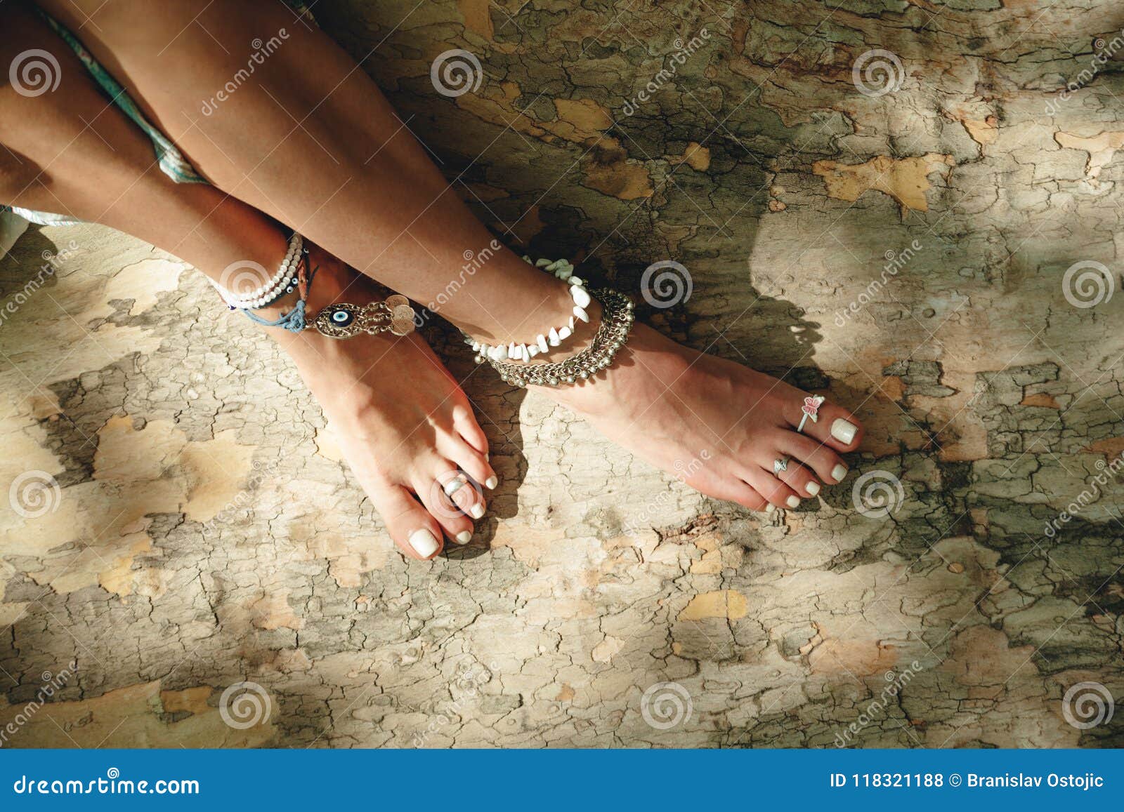 Naked Females Wearing Anklets