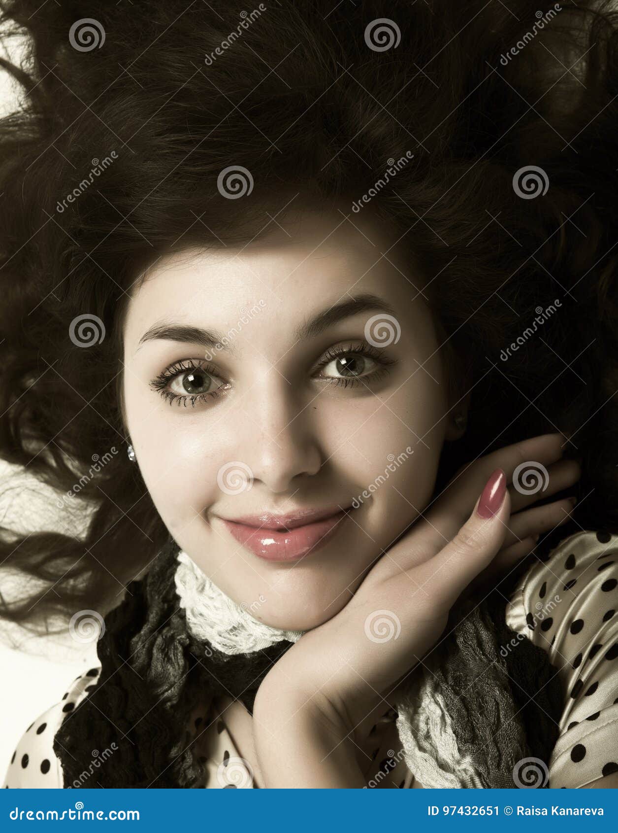 Brown Curly Hair Green Eyes Brown Curly Hair Green Eyes