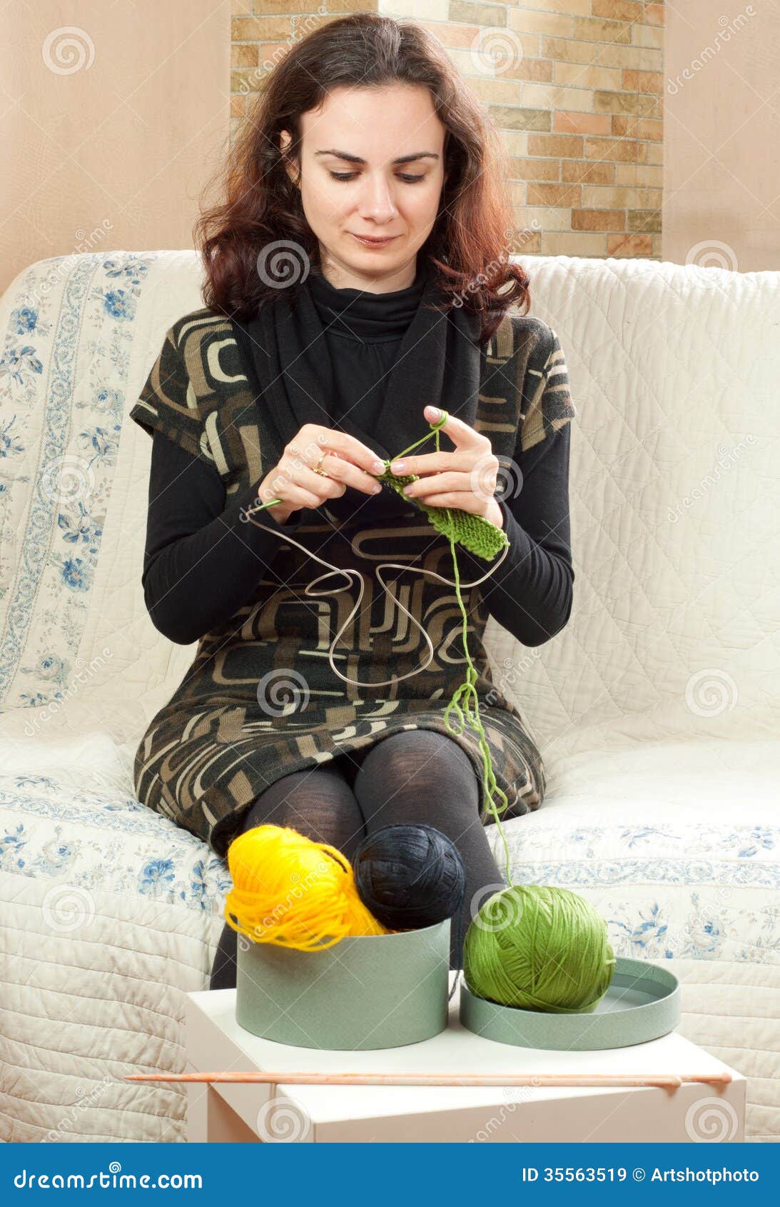 Young Woman Knitting Royalty Free Stock Images Image