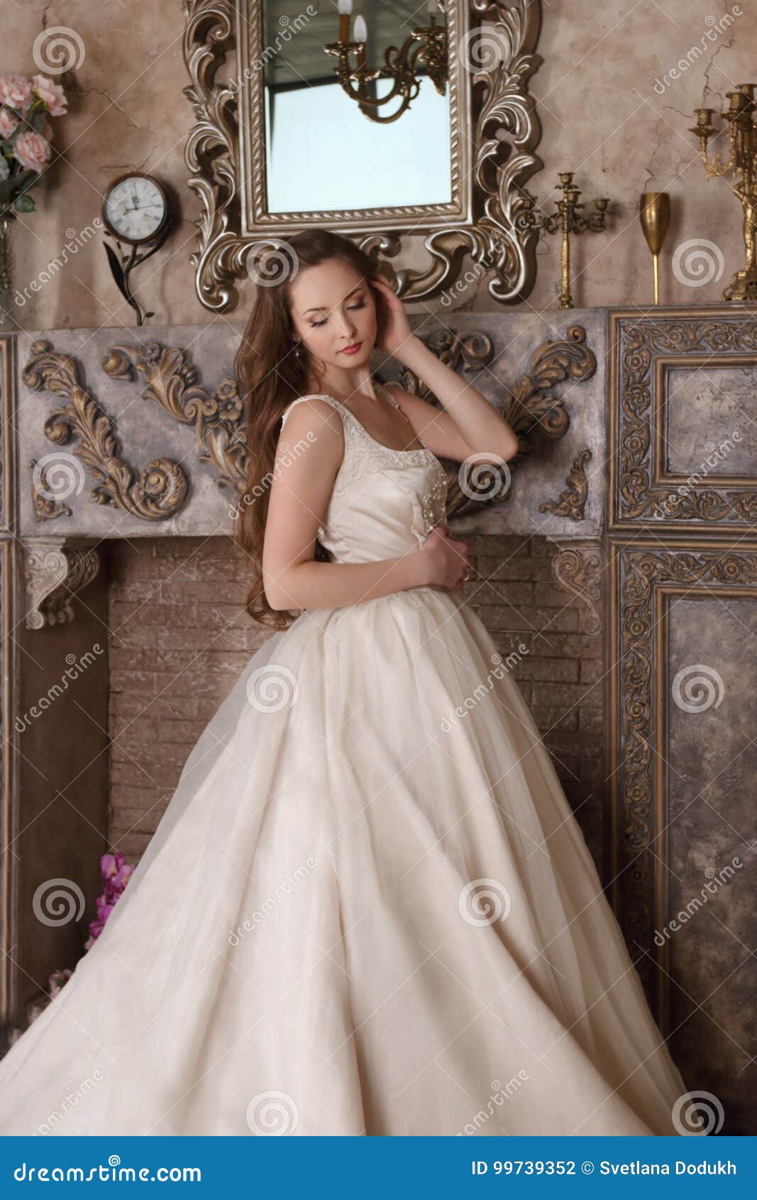 The Girl the Brunette in a Beautiful Dress Poses Sitting on a Floor Stock  Photo - Image of girl, cheerful: 124328970
