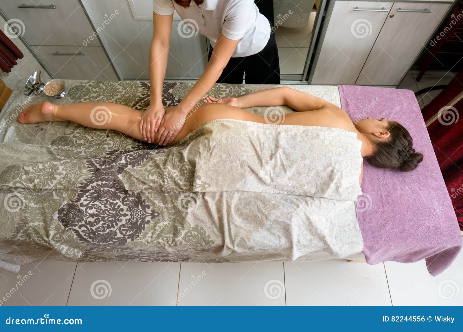 Girlongirl Massage