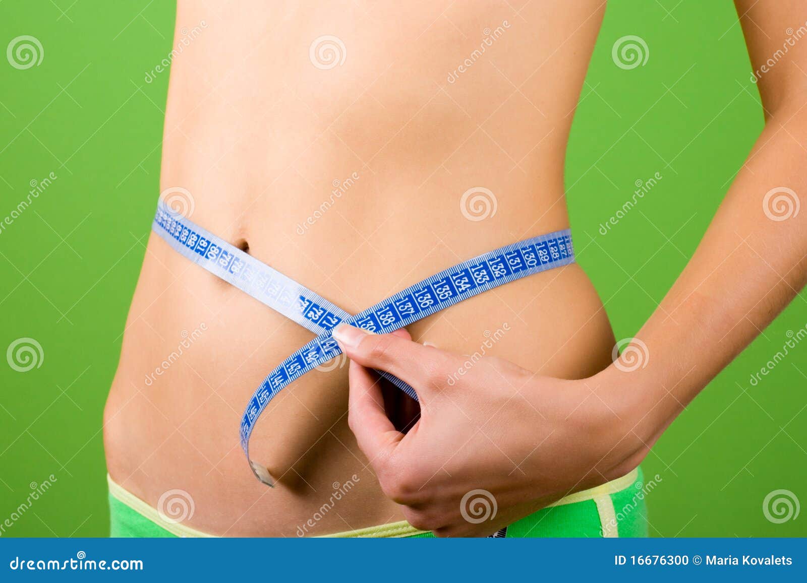 2,600+ Woman Measuring Chest Stock Photos, Pictures & Royalty-Free