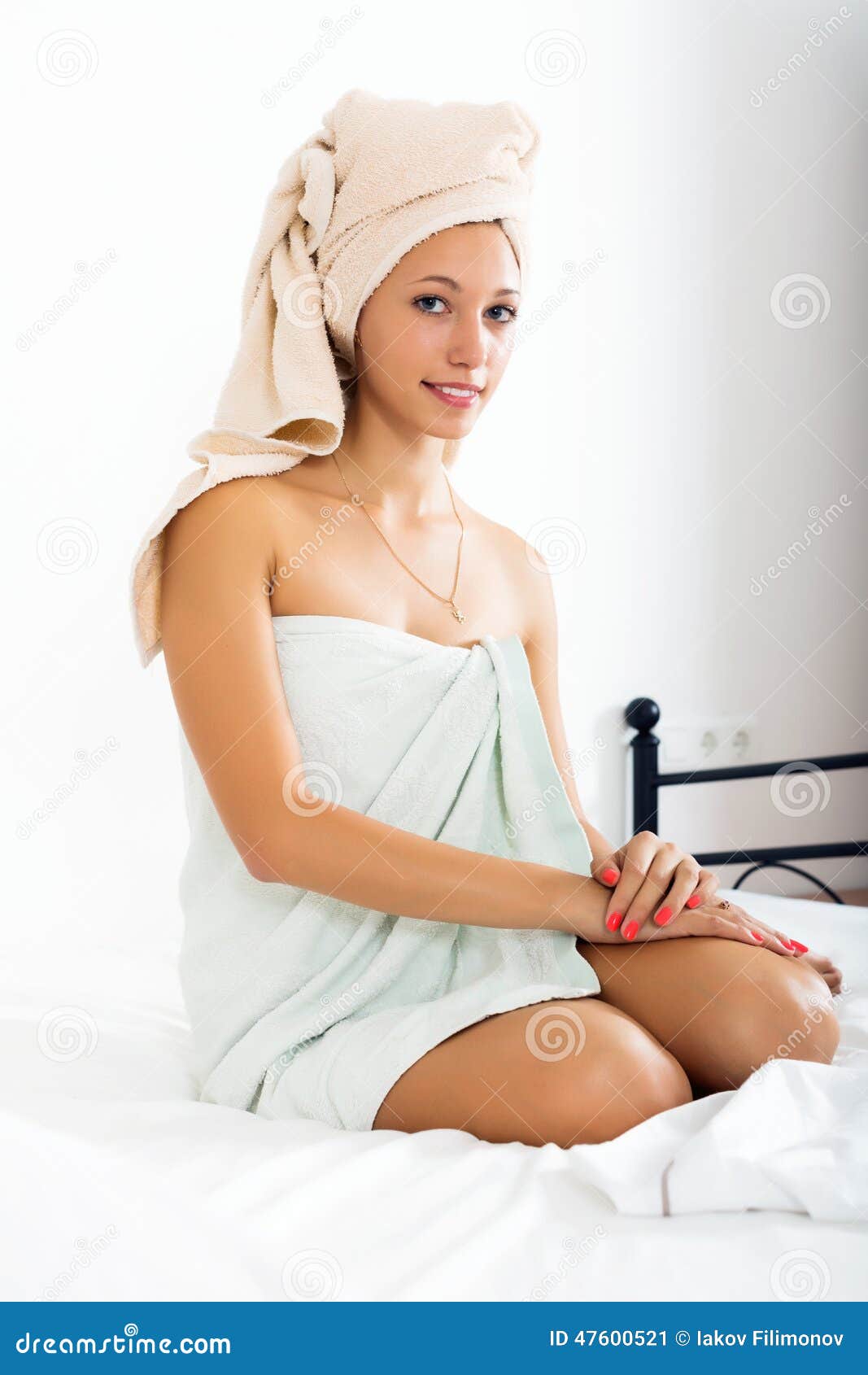 aziatka-posle-dusha-russkoe-domashnee-porno-krasivoy-parochki