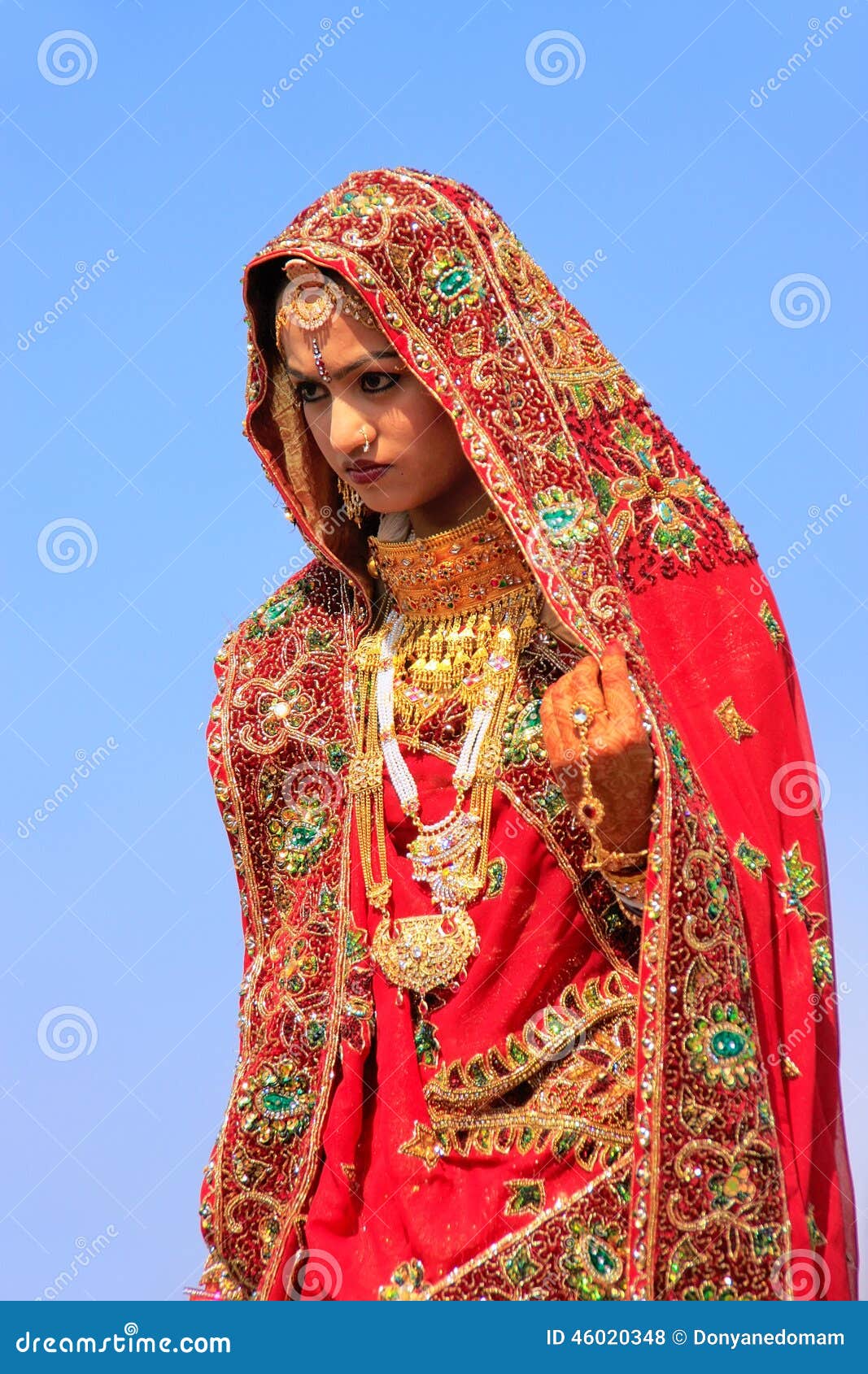 Young Woman in Traditional Dress Taking Part in Desert Festival ...
