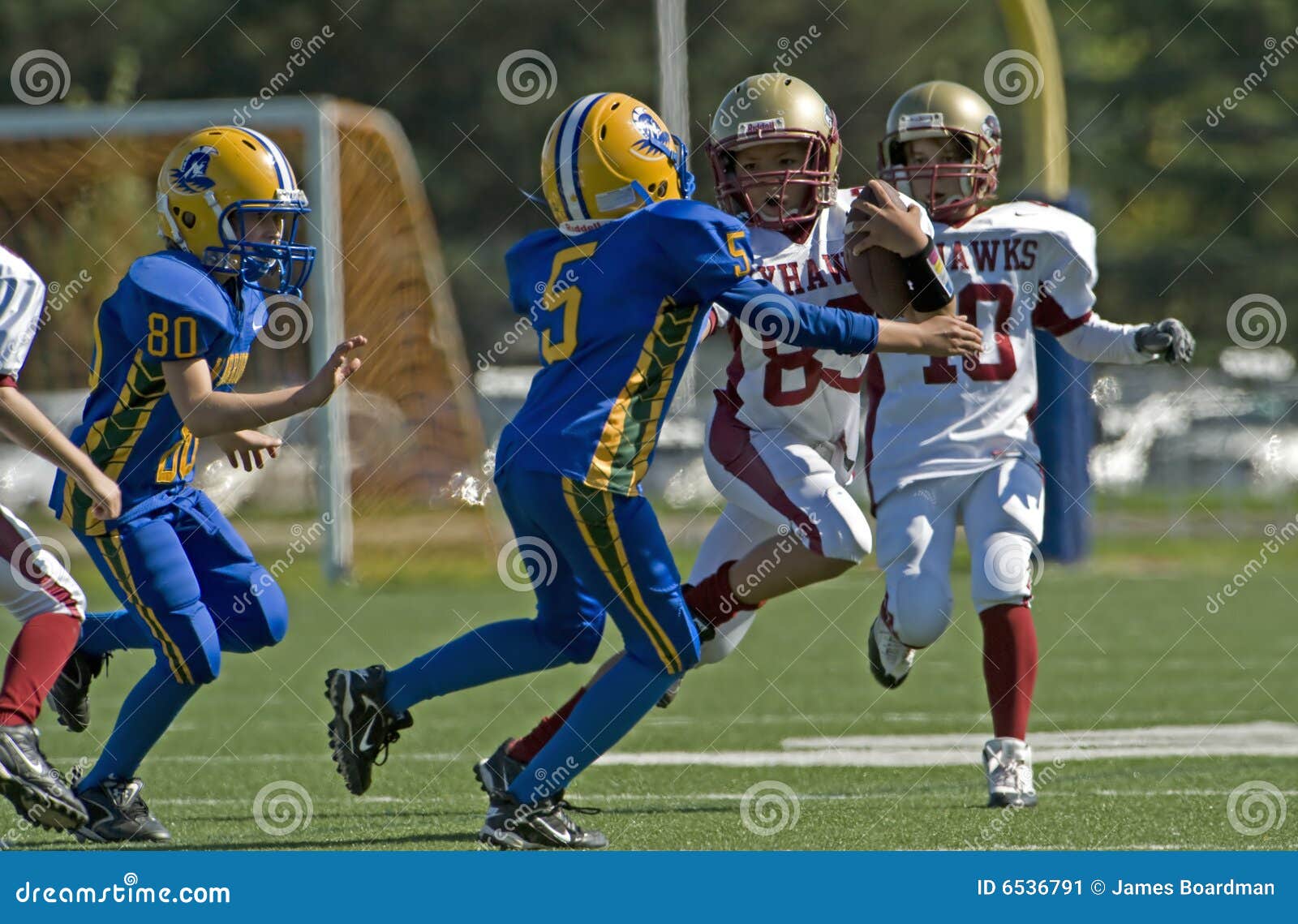 Youth American Football editorial photo. Image of exercise - 6536791