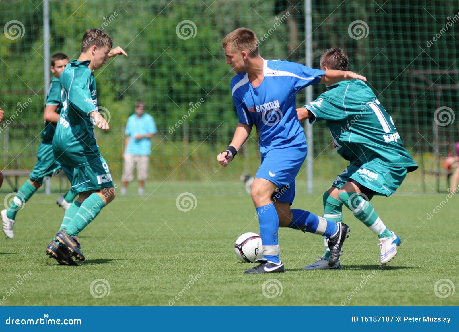 Youth soccer game editorial photography. Image of football 16187187