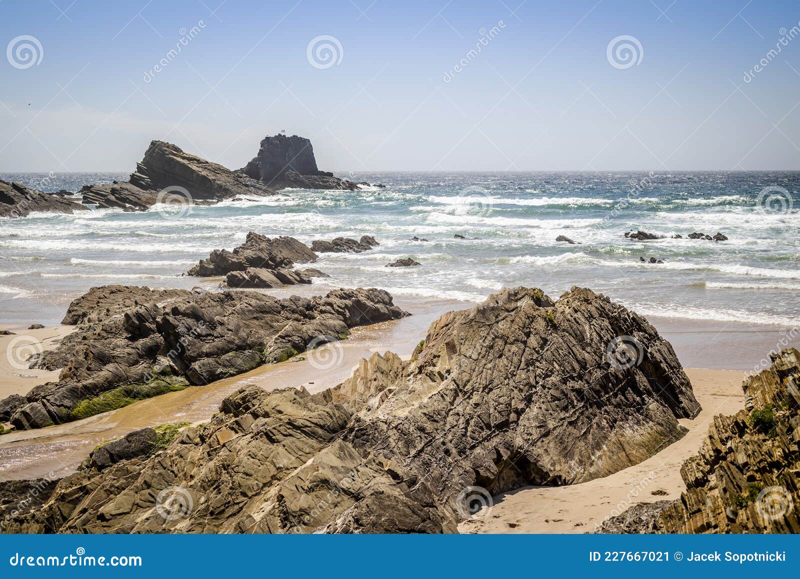 zambujeira do mar beach, vincentina coast natural park, alentejo, portugal