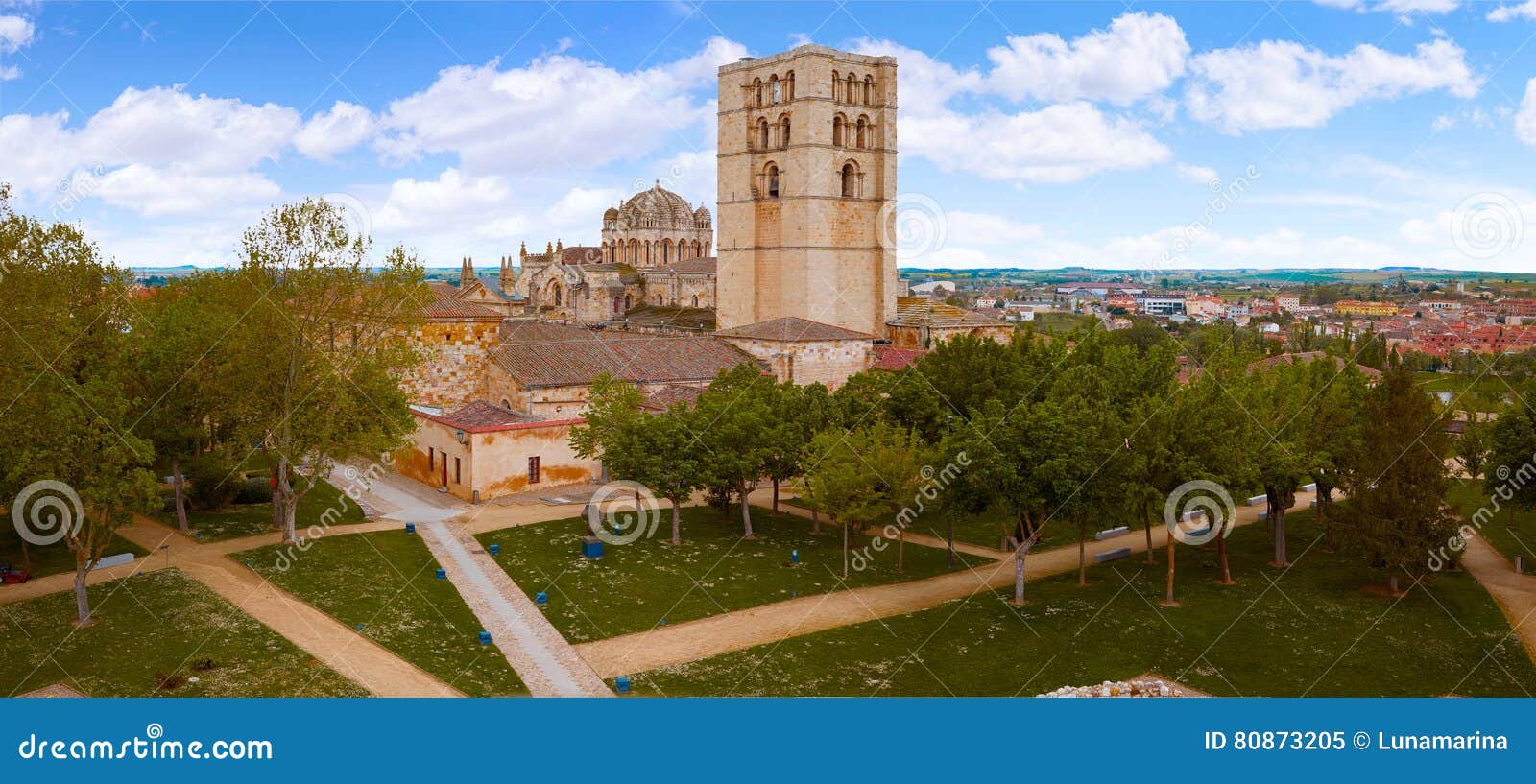 zamora cathedral in spain by via de la plata