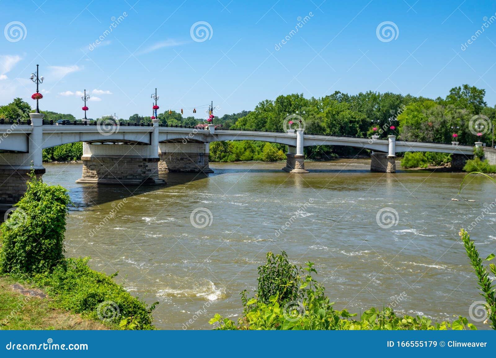 Zanesville Ohio Y Bridge stock image. Image of lines 166555179