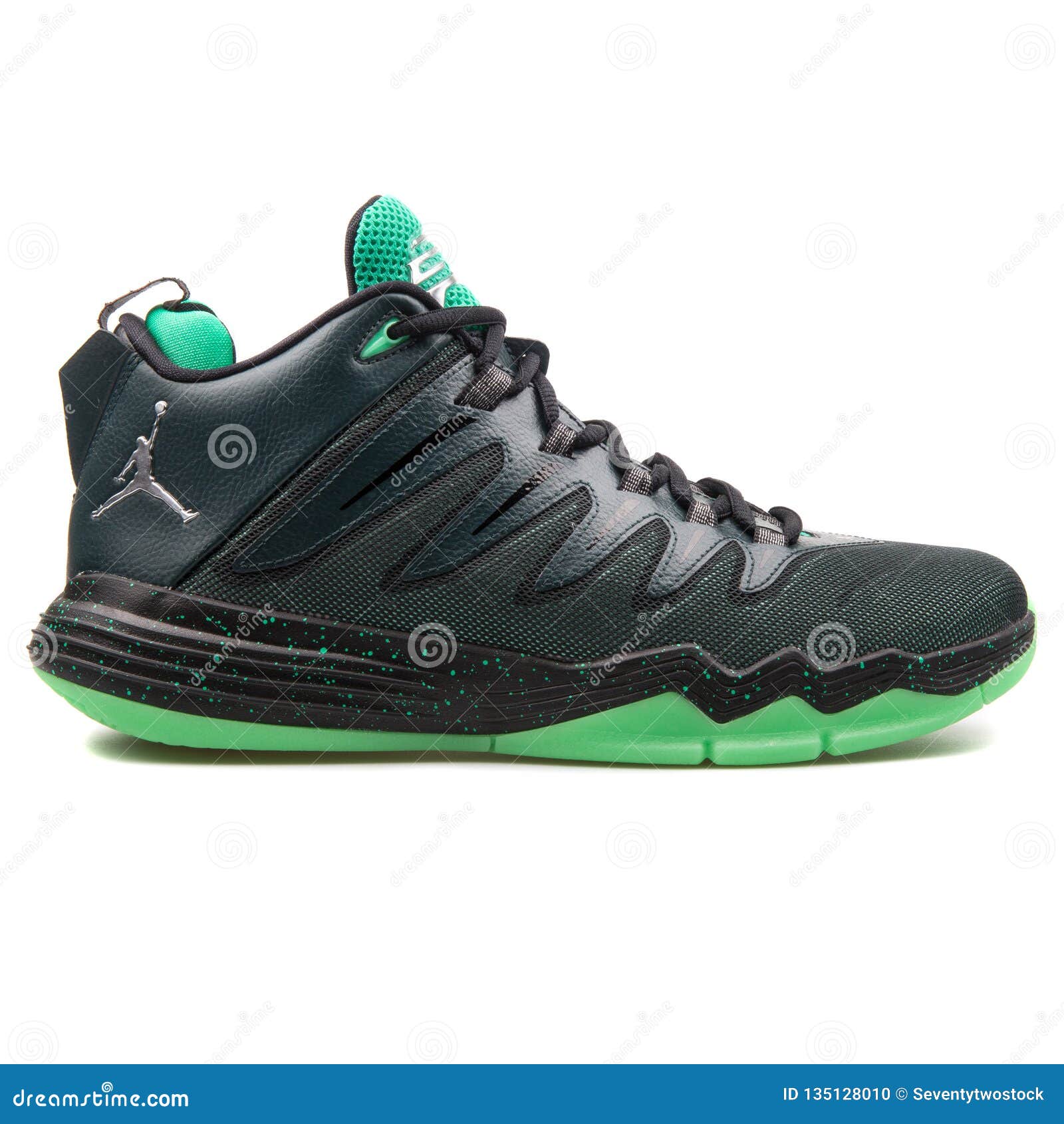 Zapatilla De Deporte De Nike Jordan CP3 IX Imagen - Imagen de actividad, ejercicio: 135128010