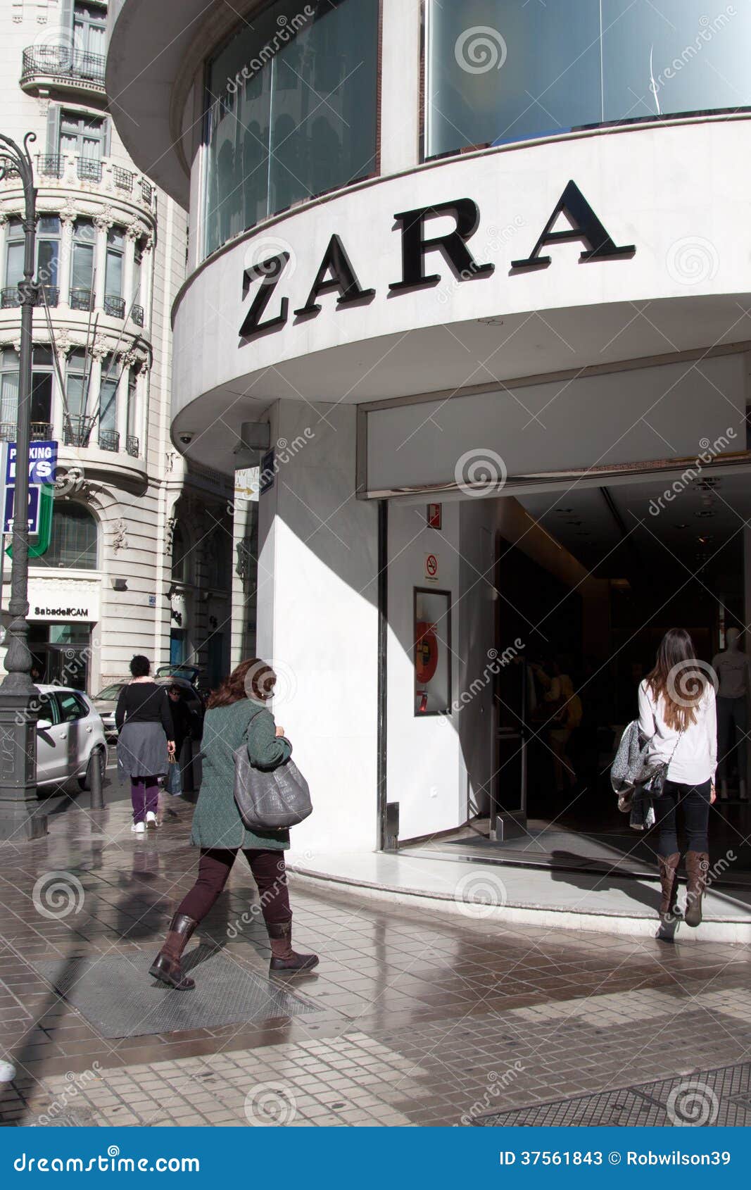 zara king street