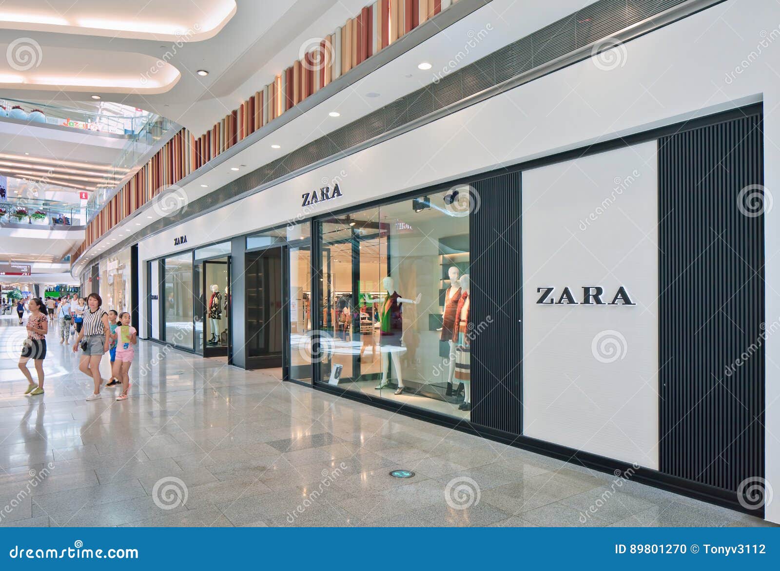 Zara Outlet In Livat Shopping Mall 