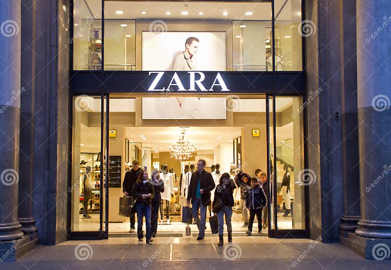 Zara store editorial image. Image of retail, gracia, shops - 24193435