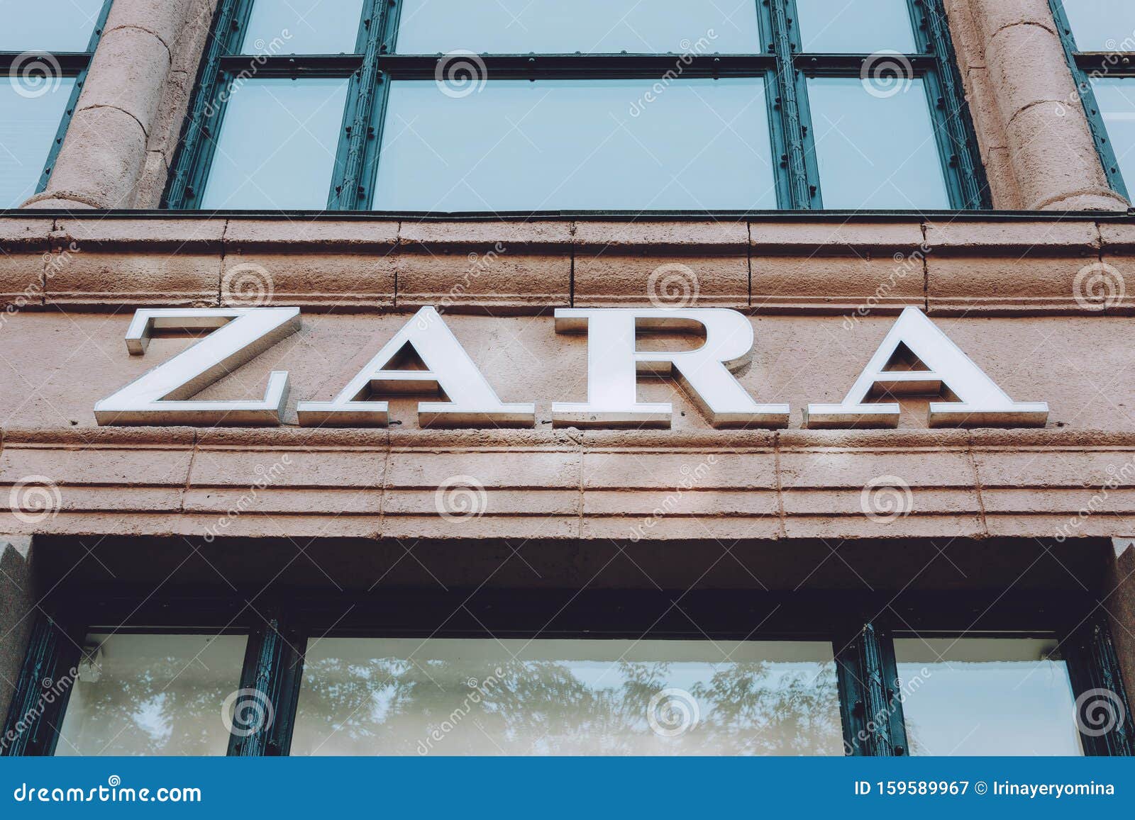 Showcase Of Zara Brand Store With Signage Sale In The Grand Mall ...