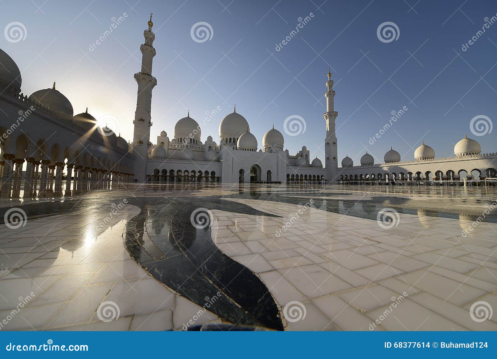 zayed mosque in abu dabi