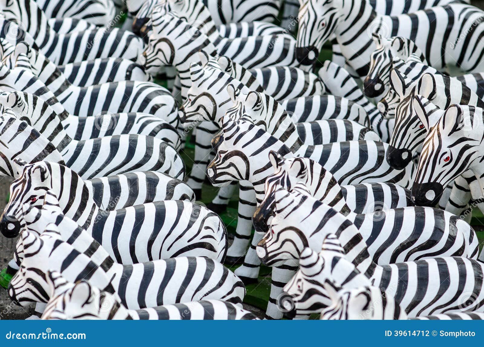Zebra statues in Thailand stock photo. Image of antique 39614712