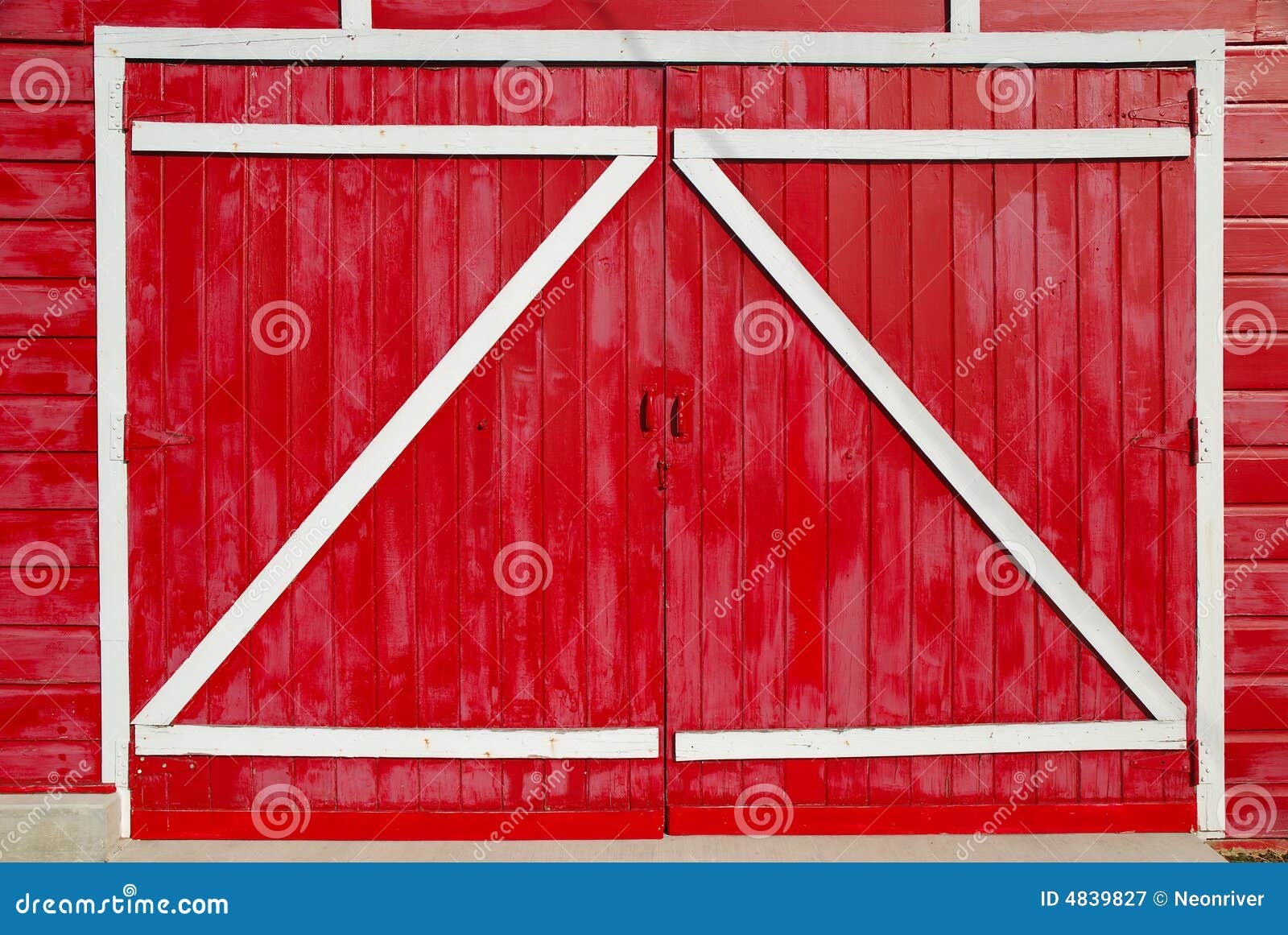 Zee Barn Doors stock image. Image of abstract, rural, barn 4839827