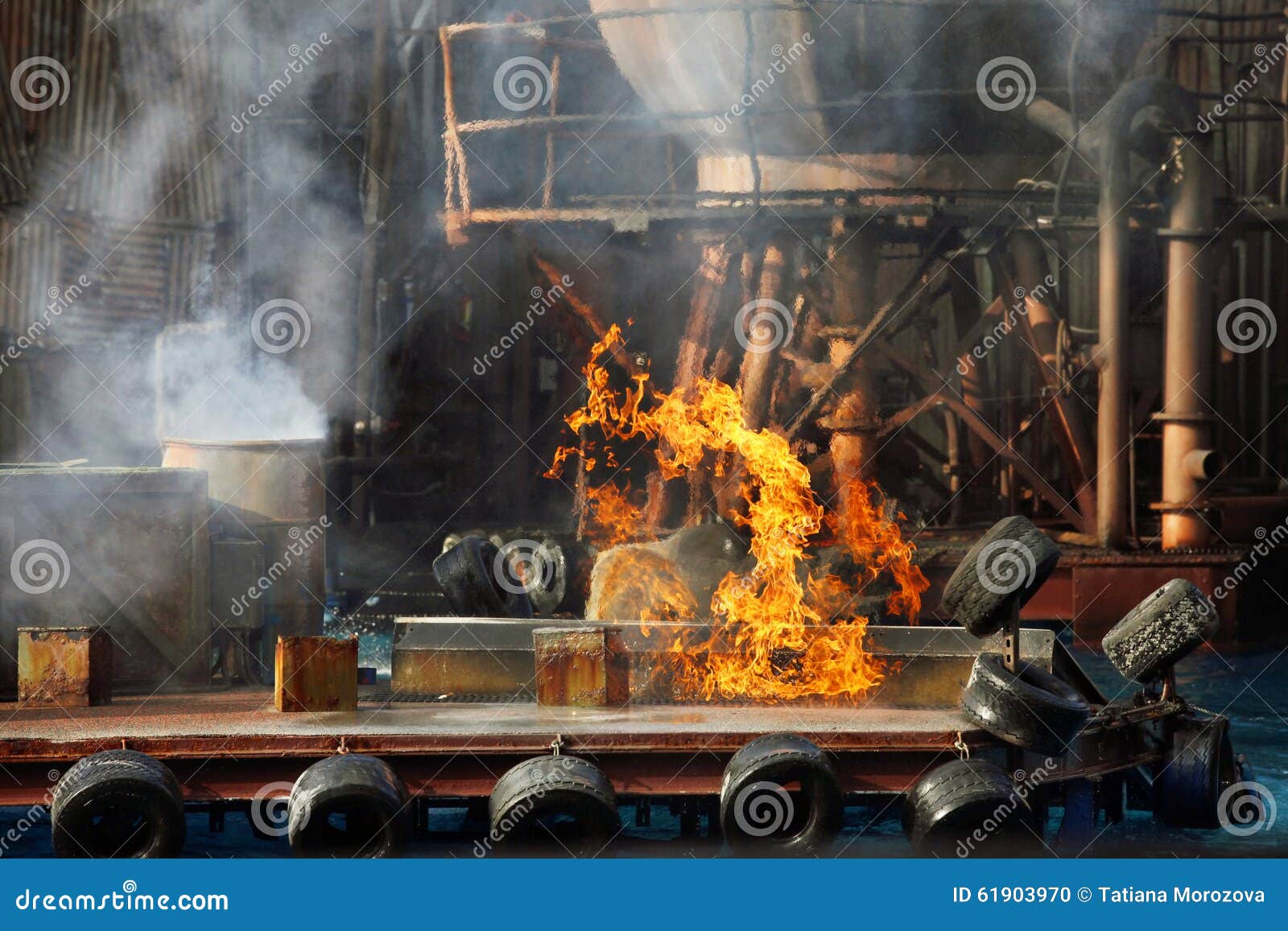 Zeigen Sie Benanntes Waterworld Redaktionelles Bild Bild von draussen