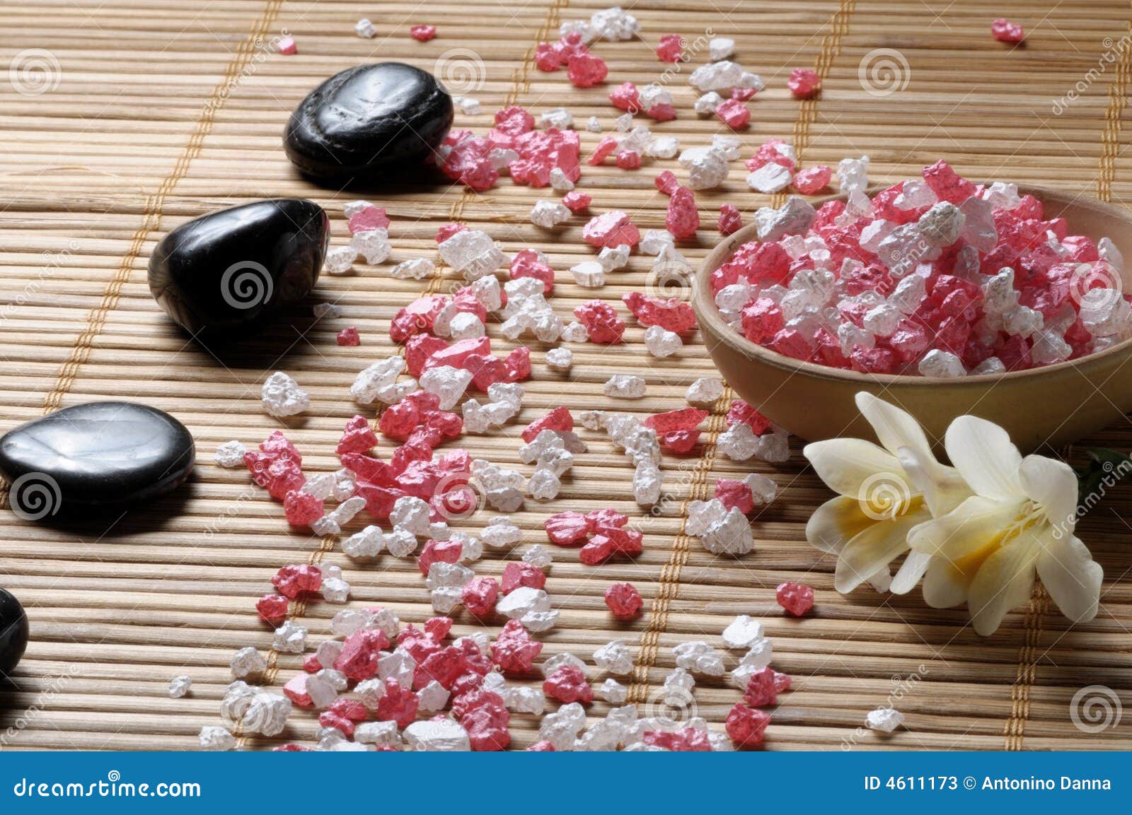 Zen aromatherapy stock image. Image of treatment, bath 4611173