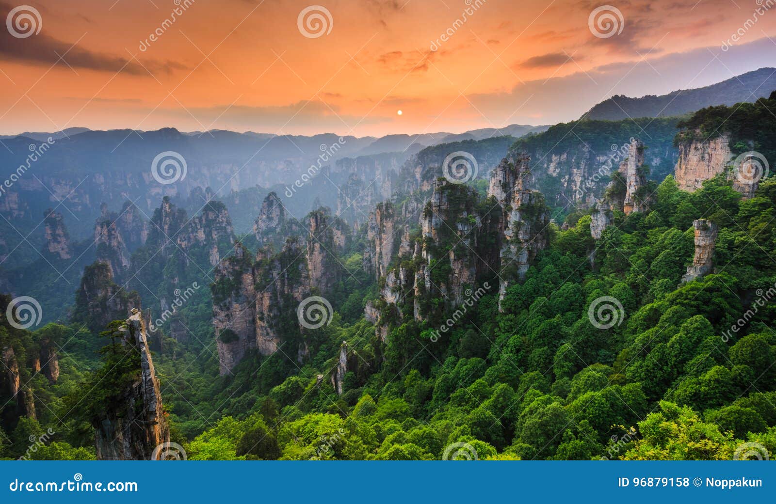 zhangjiajie national forest park at sunset, wulingyuan, hunan,