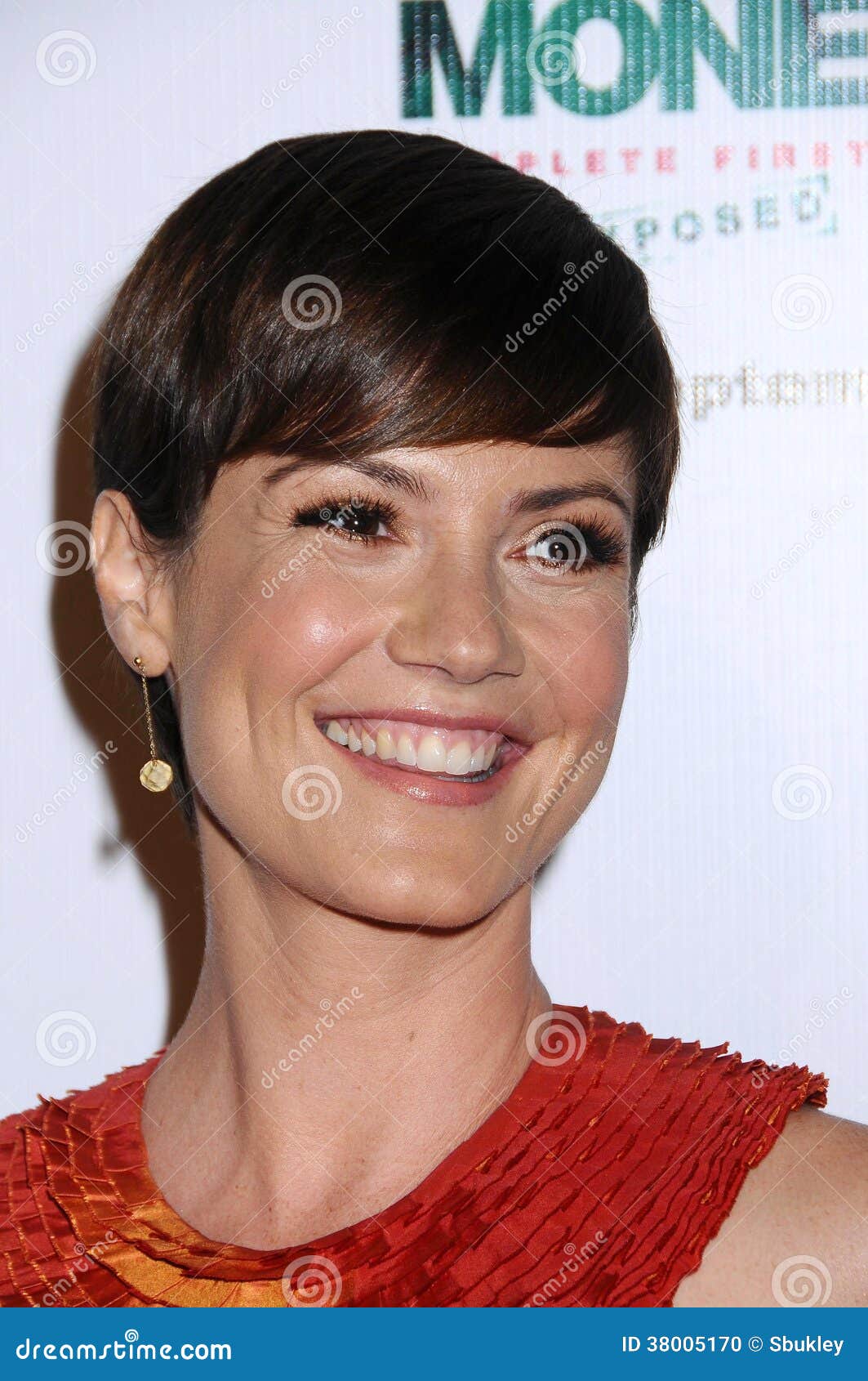 Zoe mclellan pics