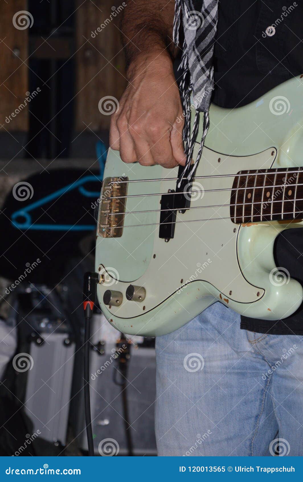 Zoom on a Electric guitar stock image. Image of hand 120013565