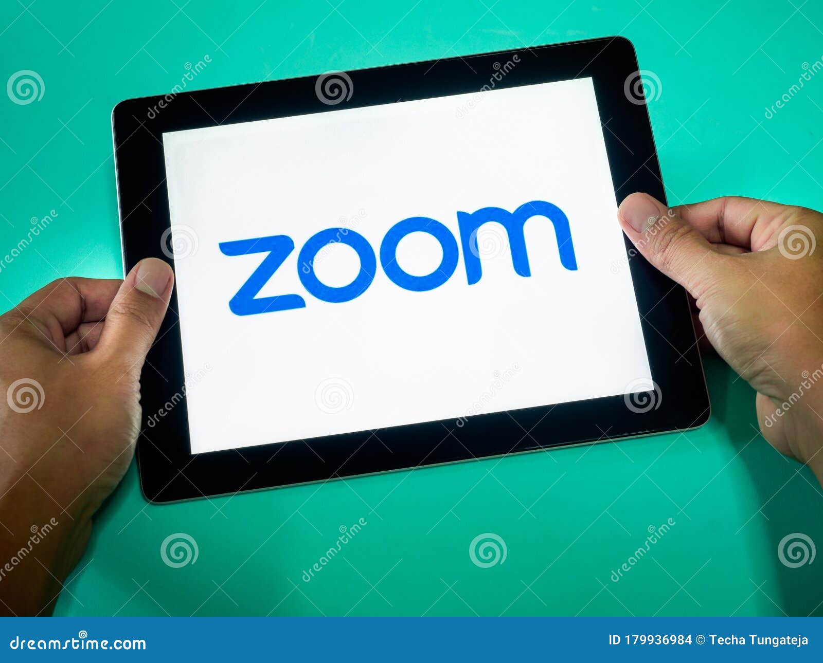 how to download zoom app on tablet