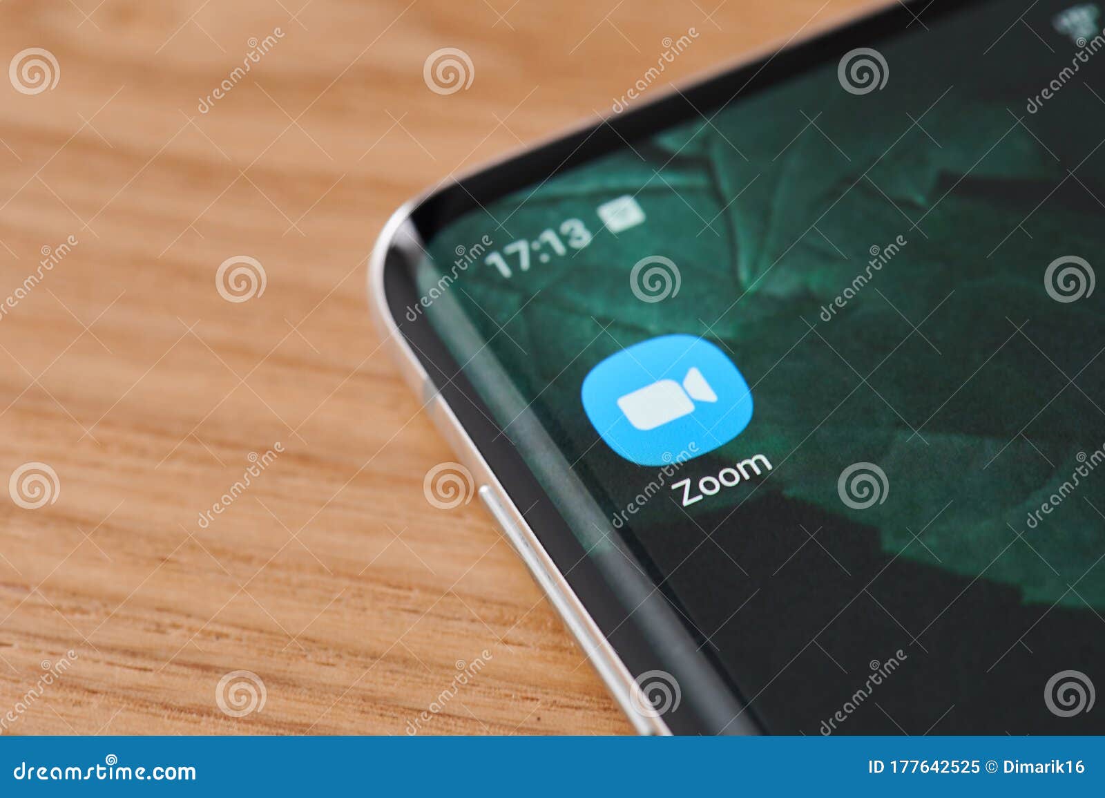 Zoom mobile app icon editorial image. Image of meeting - 177642525