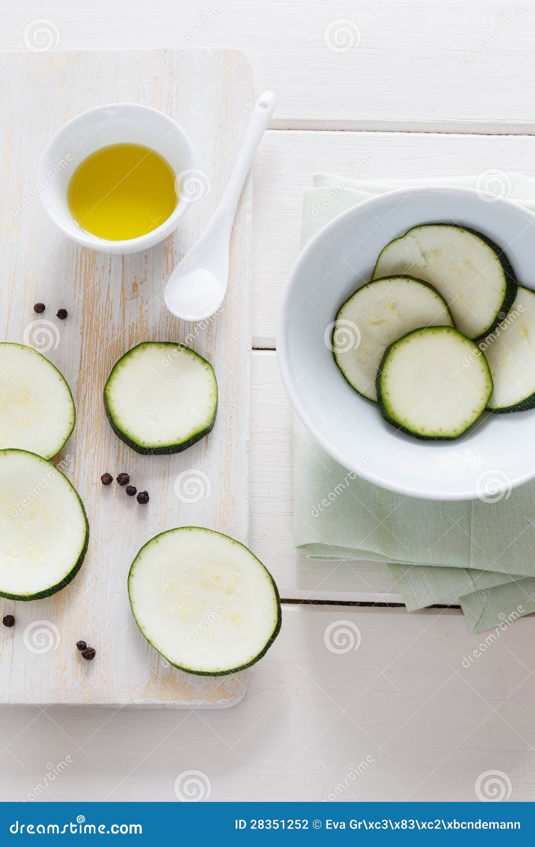 Zucchini and olive oil stock photo. Image of cucurbitaceae 28351252
