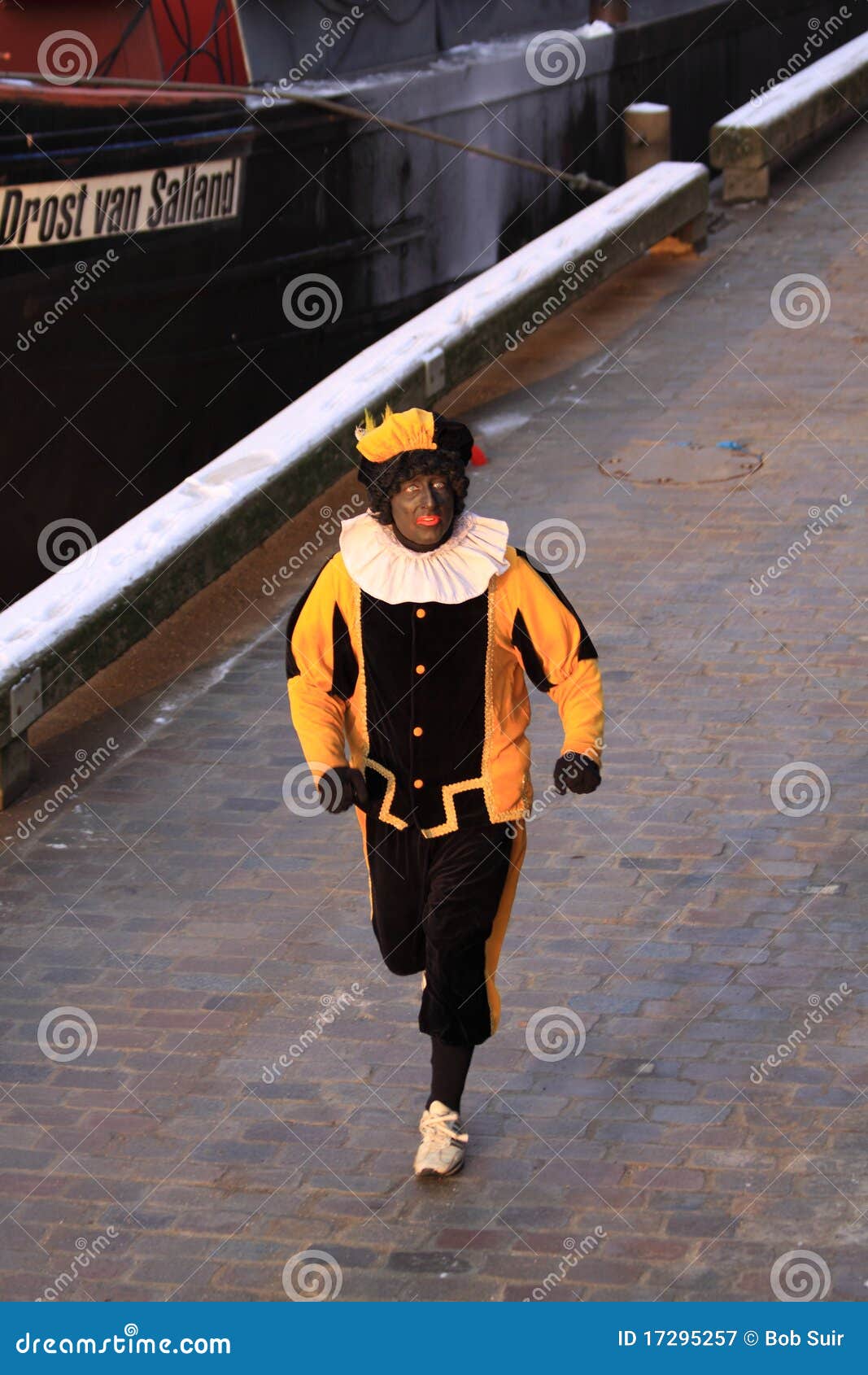 Zwarte piet editorial photography. Image of celebration 17295257