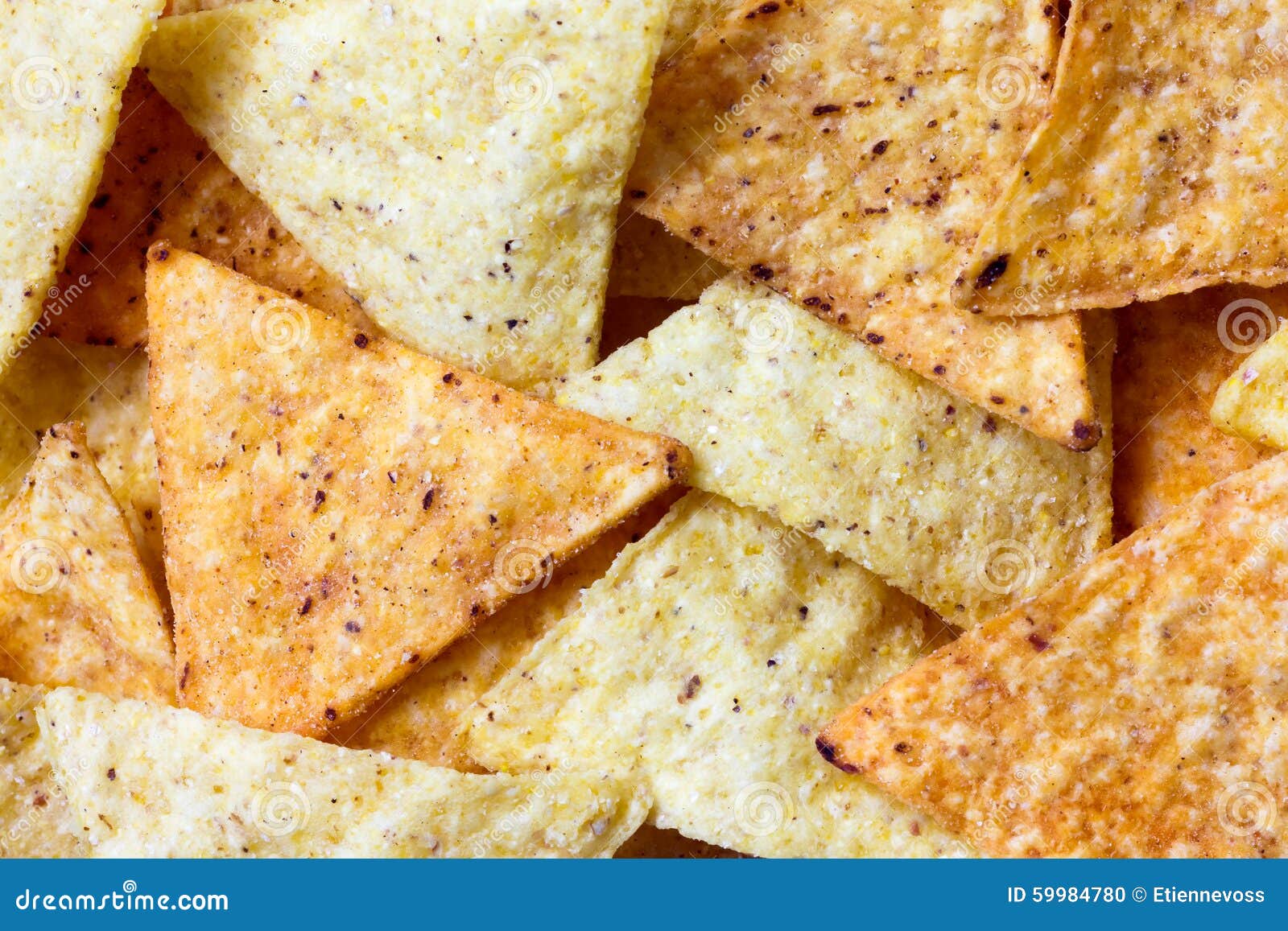 Zwei Arten TortillaChips Und Bad Stockfoto Bild von zwei, auszug