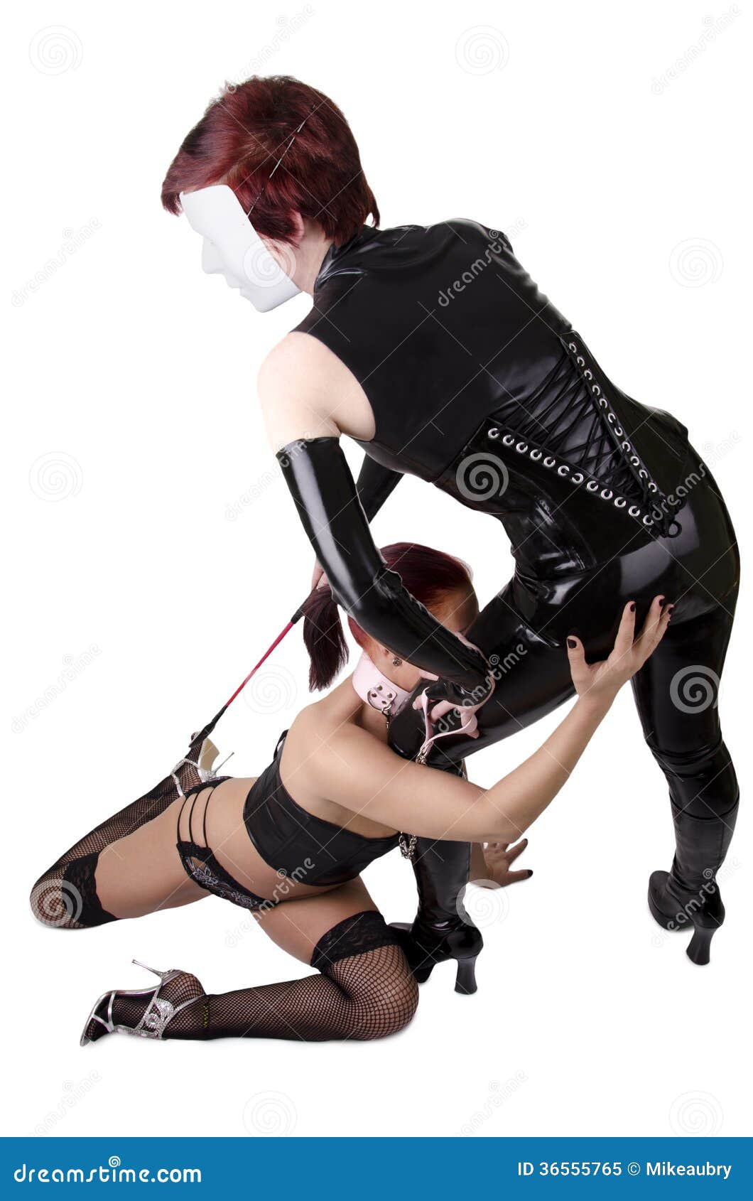 Zwei sexy Mädchen mit schlanken langen Beinen hart gefickt in Gruppe sex Zwei sexy Mädchen mit schlanken langen Beinen hart gefickt in Gruppe sex