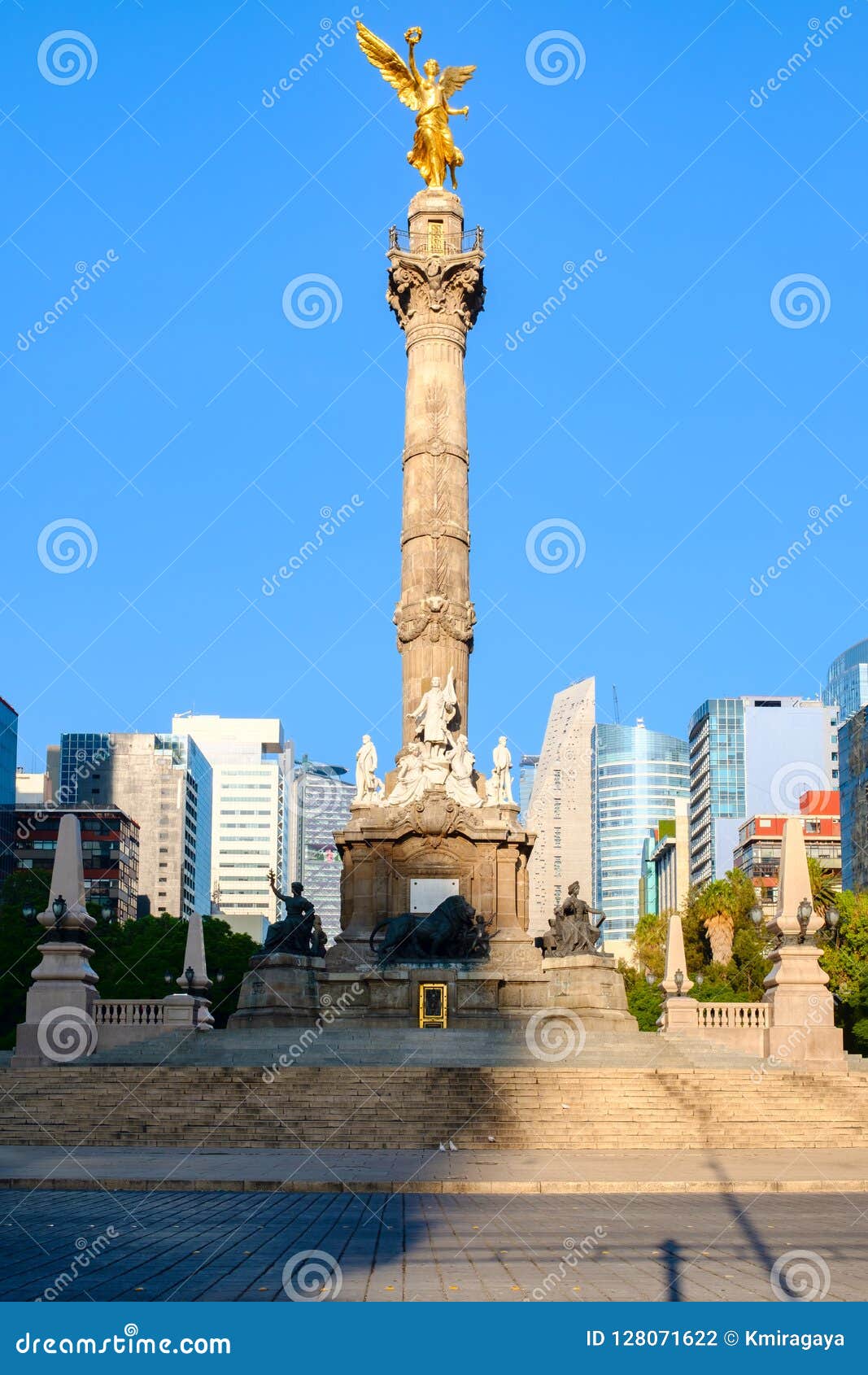 Ο άγγελος της ανεξαρτησίας, ένα σύμβολο της Πόλης του Μεξικού. Ο άγγελος της ανεξαρτησίας, ένα παγκόσμιο γνωστό σύμβολο της Πόλης του Μεξικού