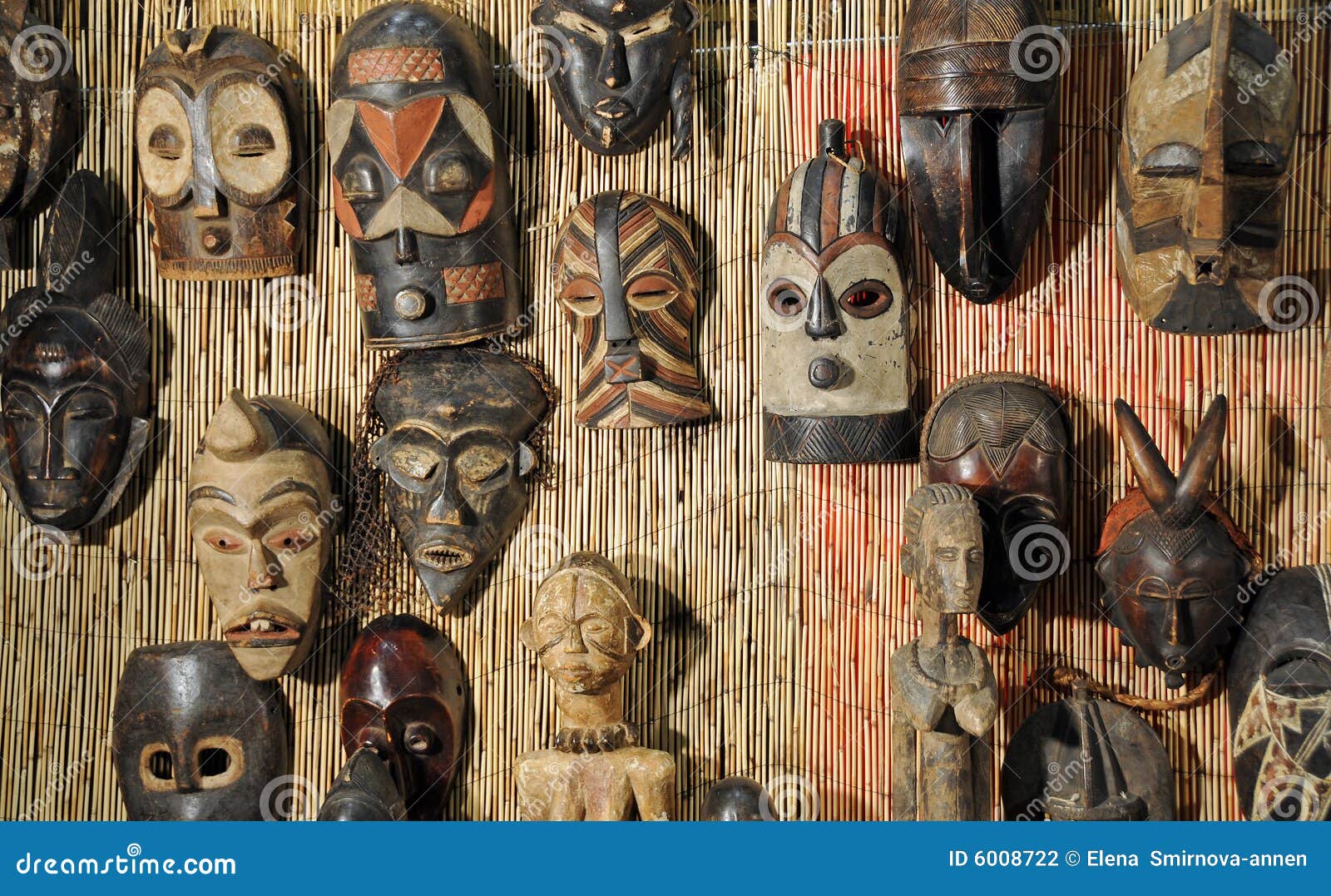 Африка маски на стену