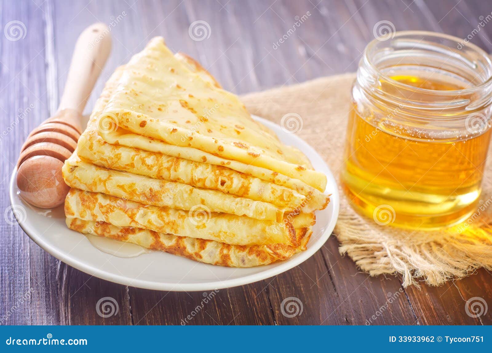 Блины с медом