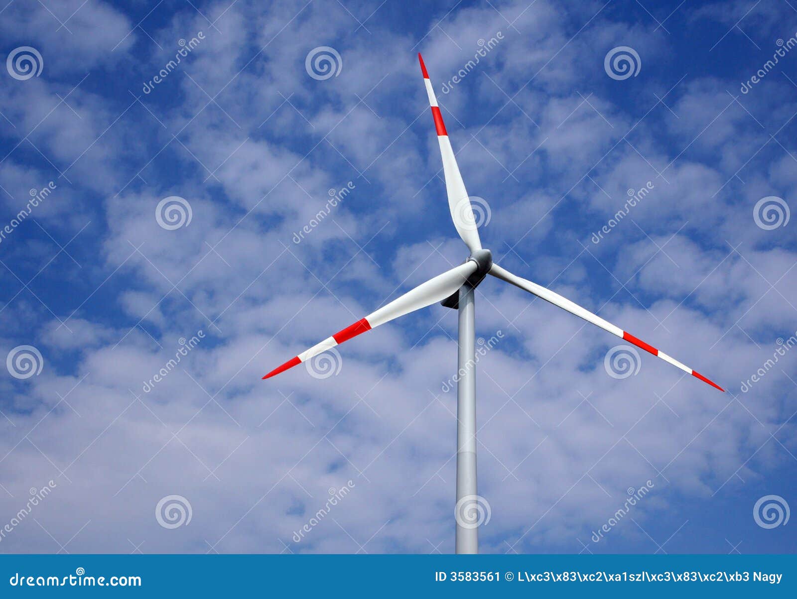 ветер турбины стоковое изображение. изображение насчитывающей среда ...