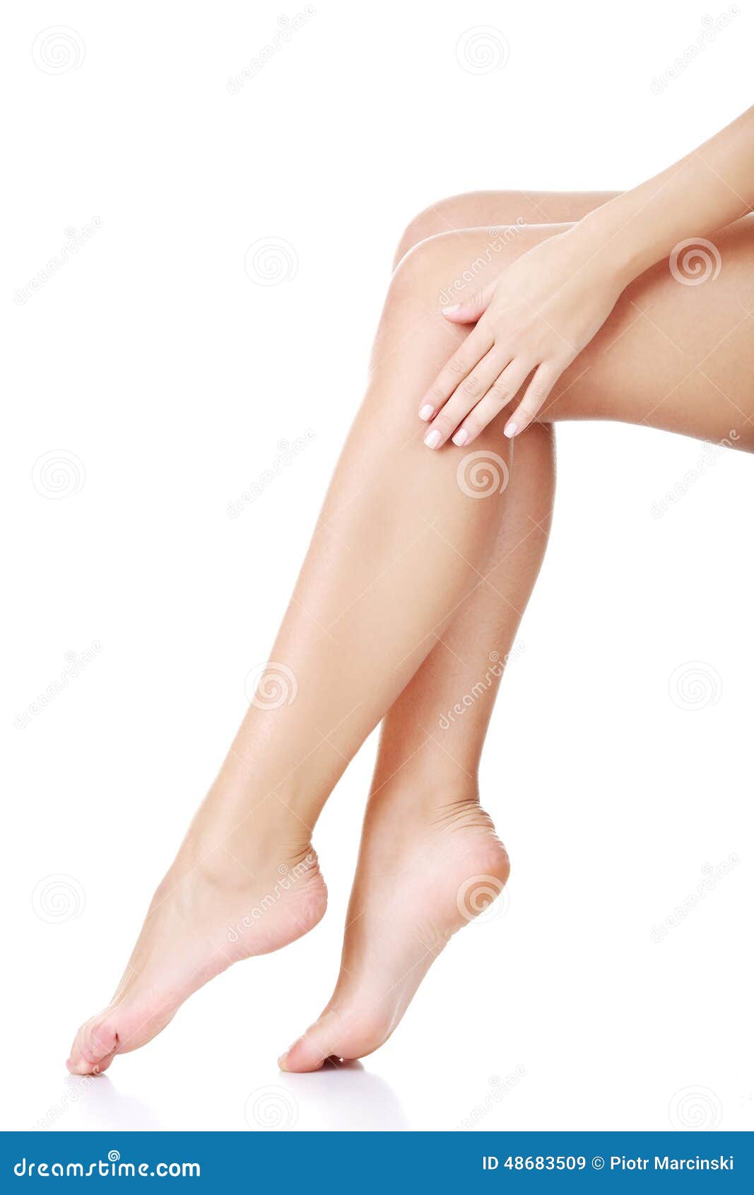 Самые красивые ножки девушек: 125 фото