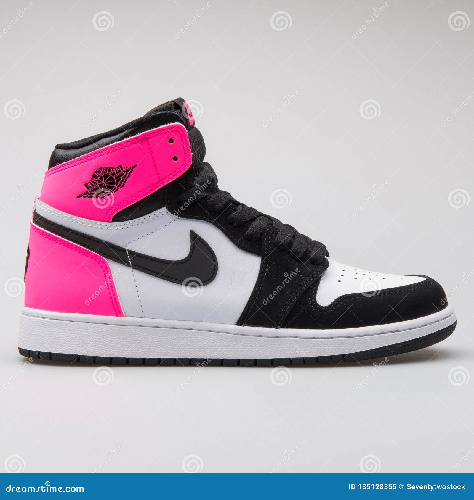 Nike 1 GG OG 135128355