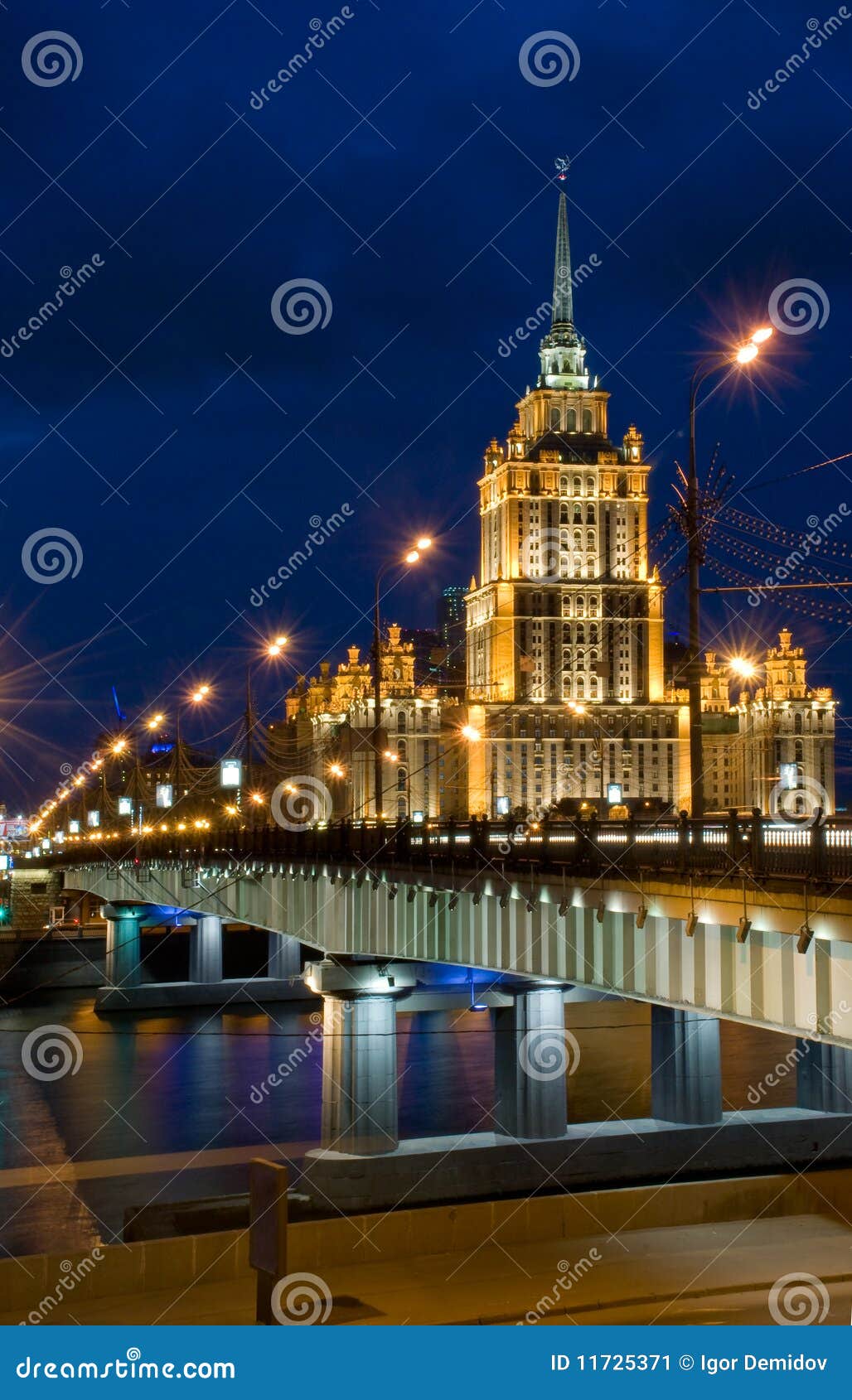 новоарбатский мост москва