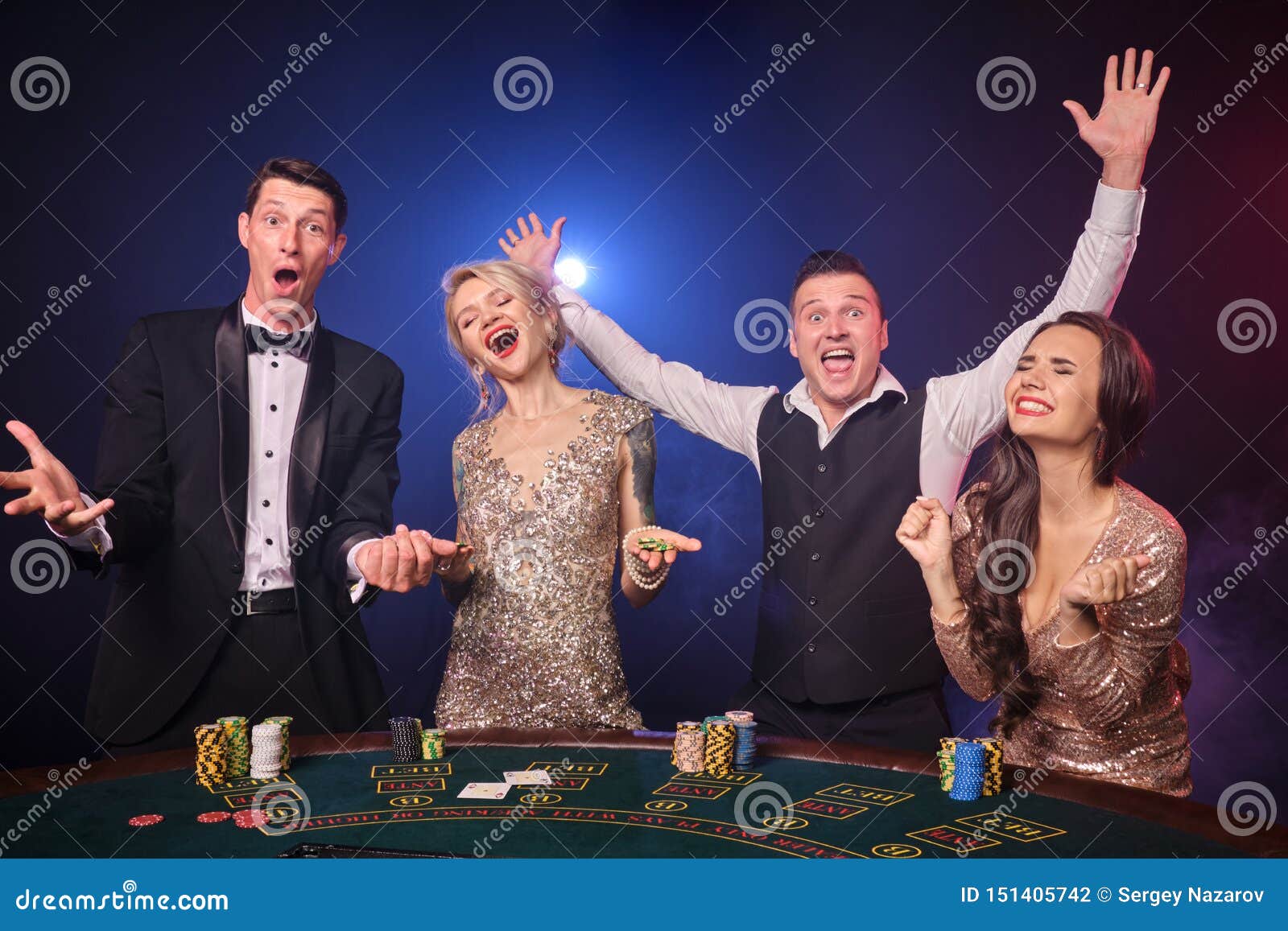 Одноклассники казино стэтхэм казино