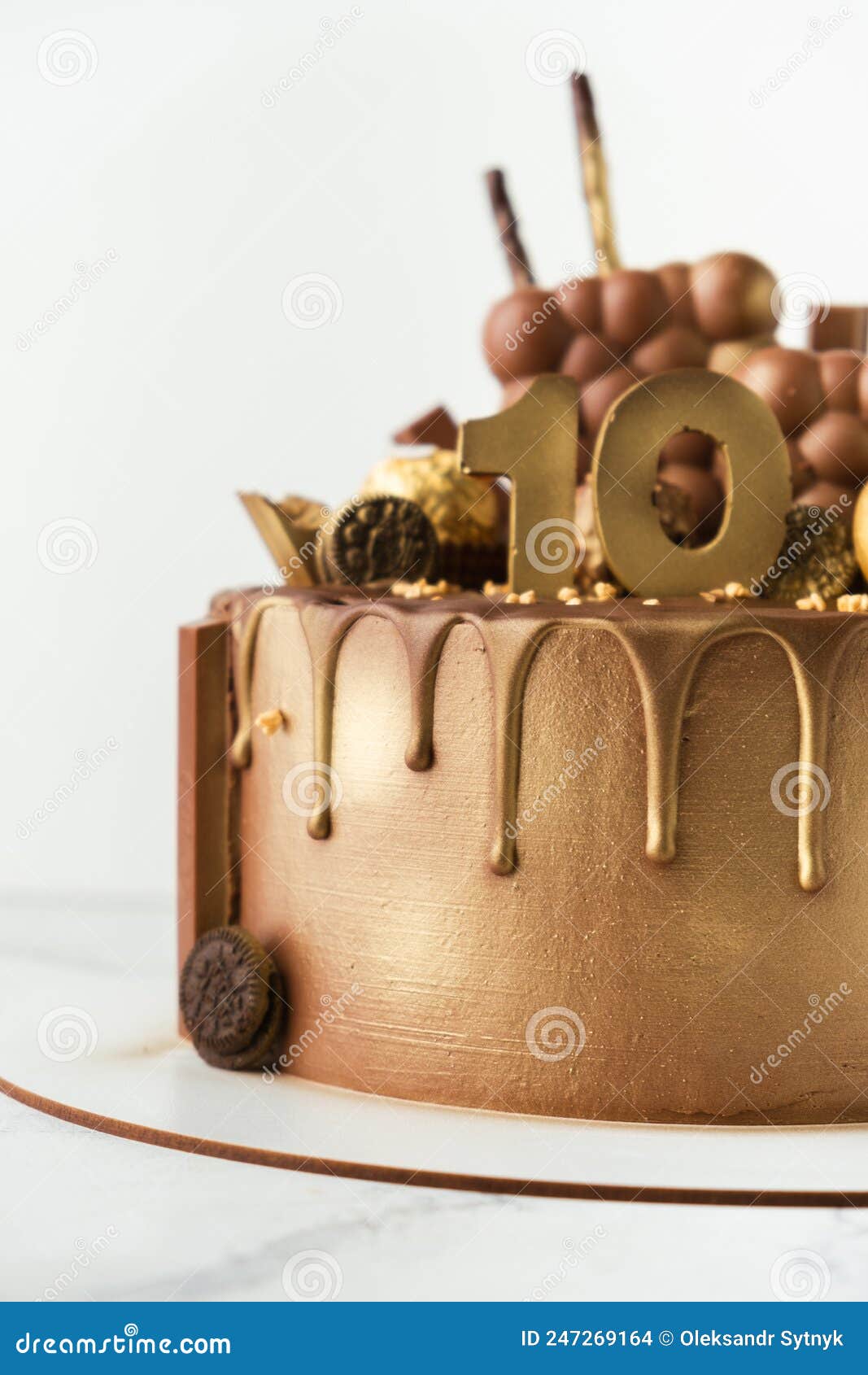 Украшение торта конфетами и мармеладом - 64 фото
