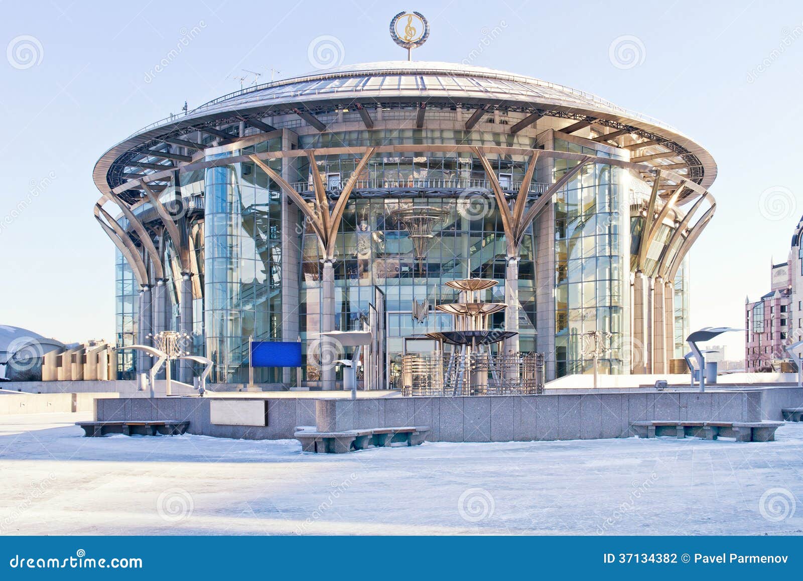 Московский Международный дом музыки фасад