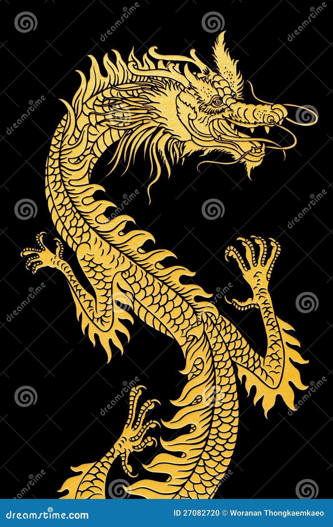 Золотой дракон на черном фоне
