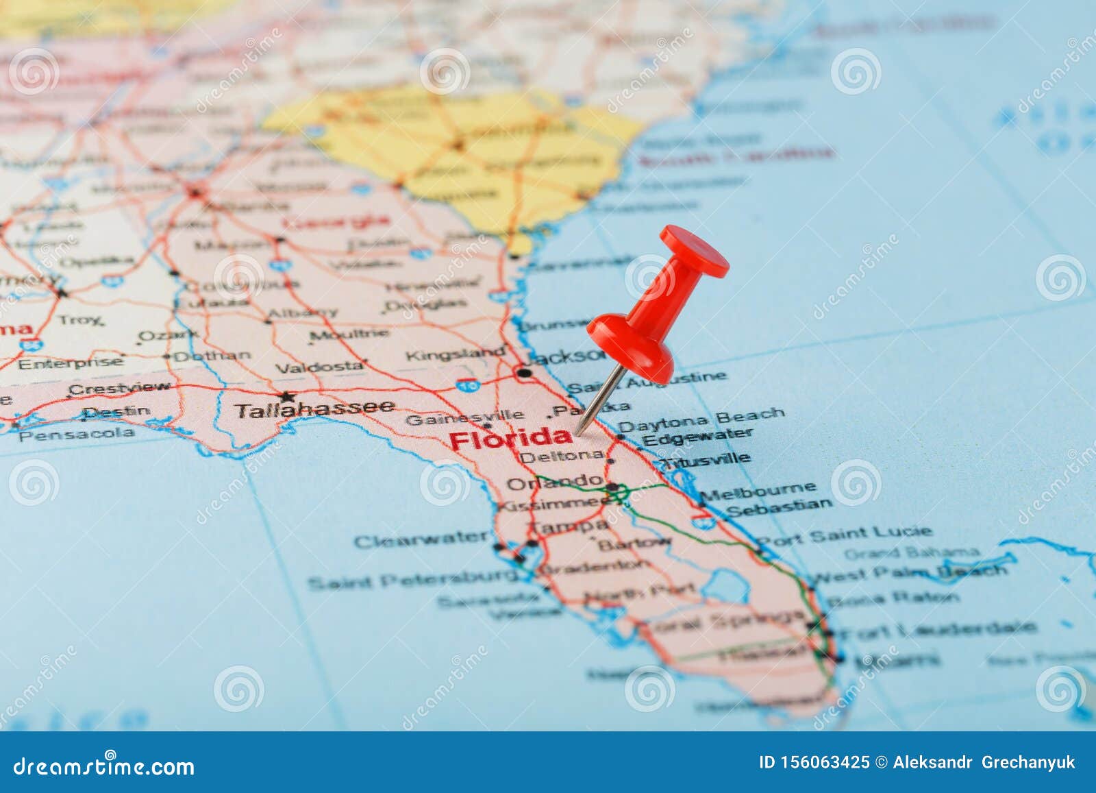 Красная клерикальная игла на карте США, Южной Флориды и столицы ...