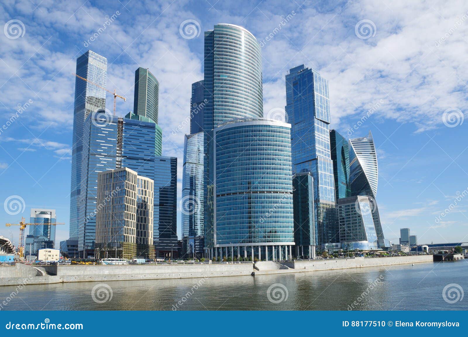 москва башня на набережной