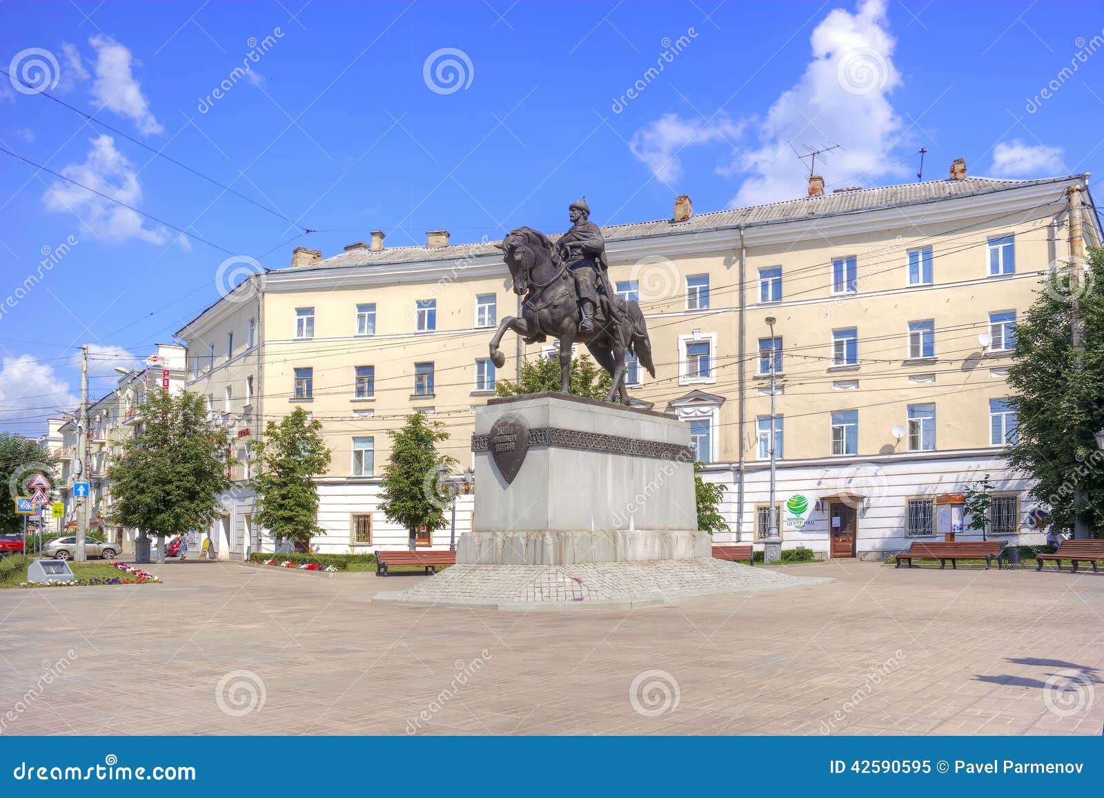 Тверь.герцога 4 памятник