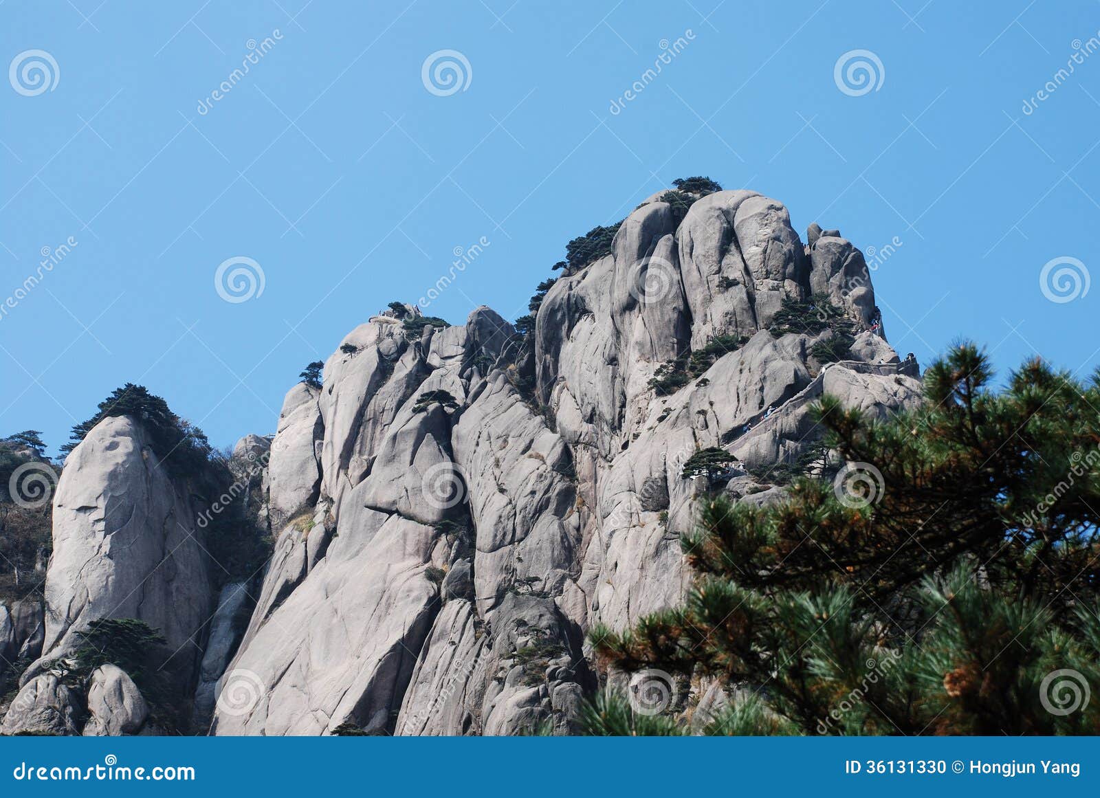 Пейзаж Huangshan держателя. Камень Huangshan держателя китайца странный.